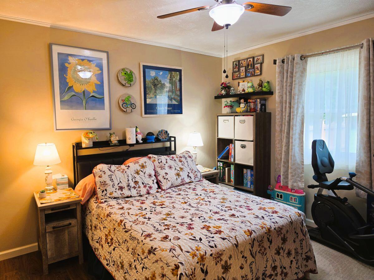 6670 Middle Urbana, Springfield, Ohio 45502