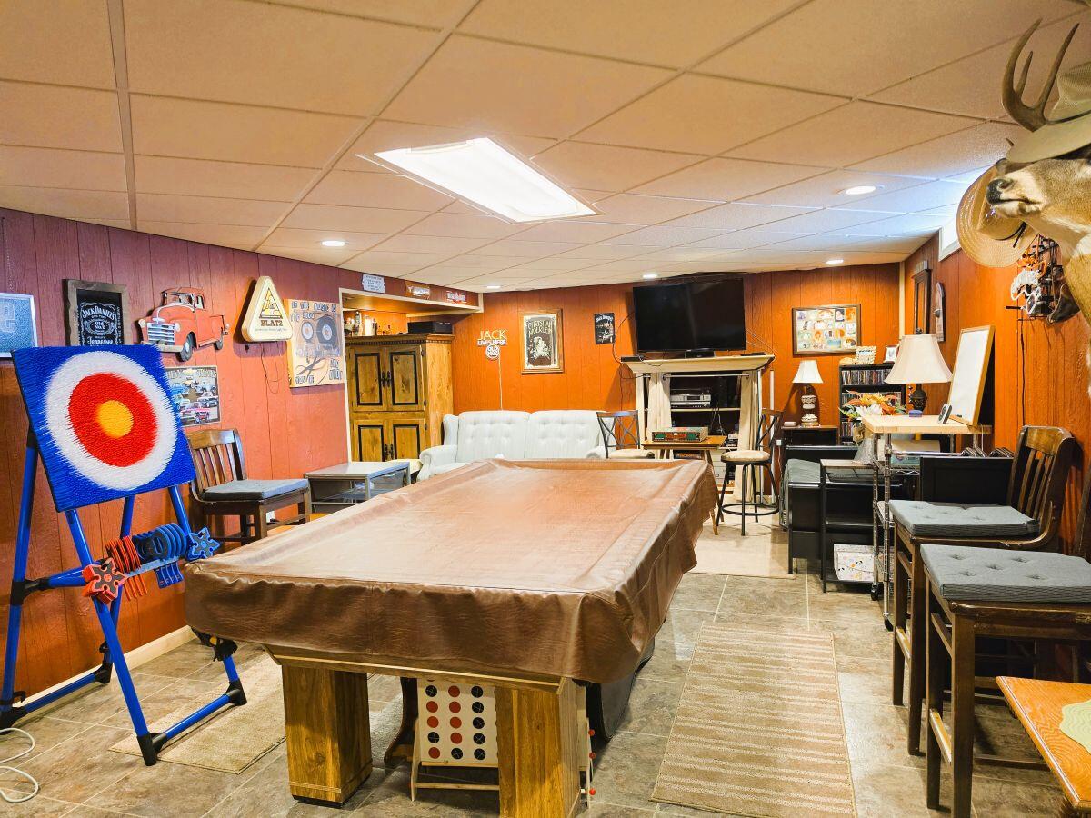 6670 Middle Urbana, Springfield, Ohio 45502