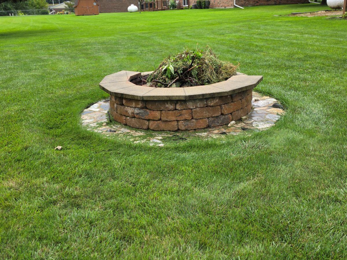6670 Middle Urbana, Springfield, Ohio 45502