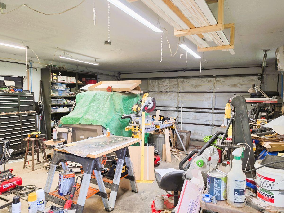 6670 Middle Urbana, Springfield, Ohio 45502