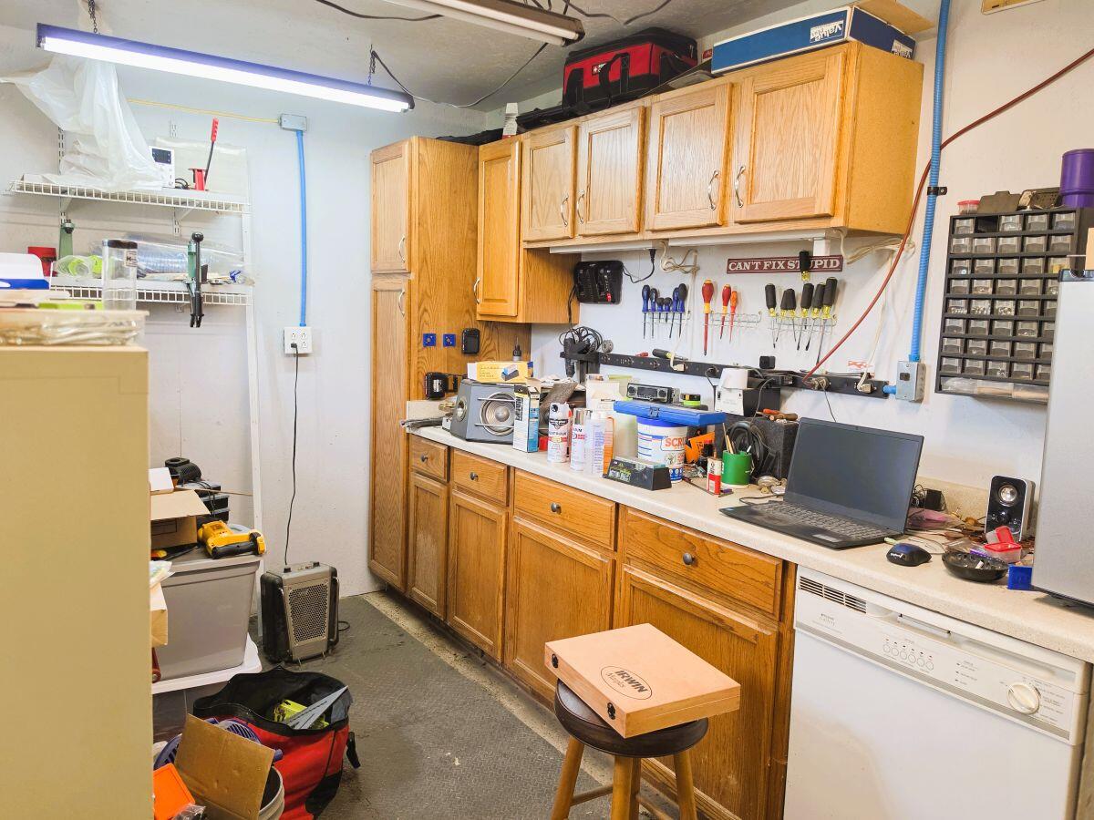 6670 Middle Urbana, Springfield, Ohio 45502