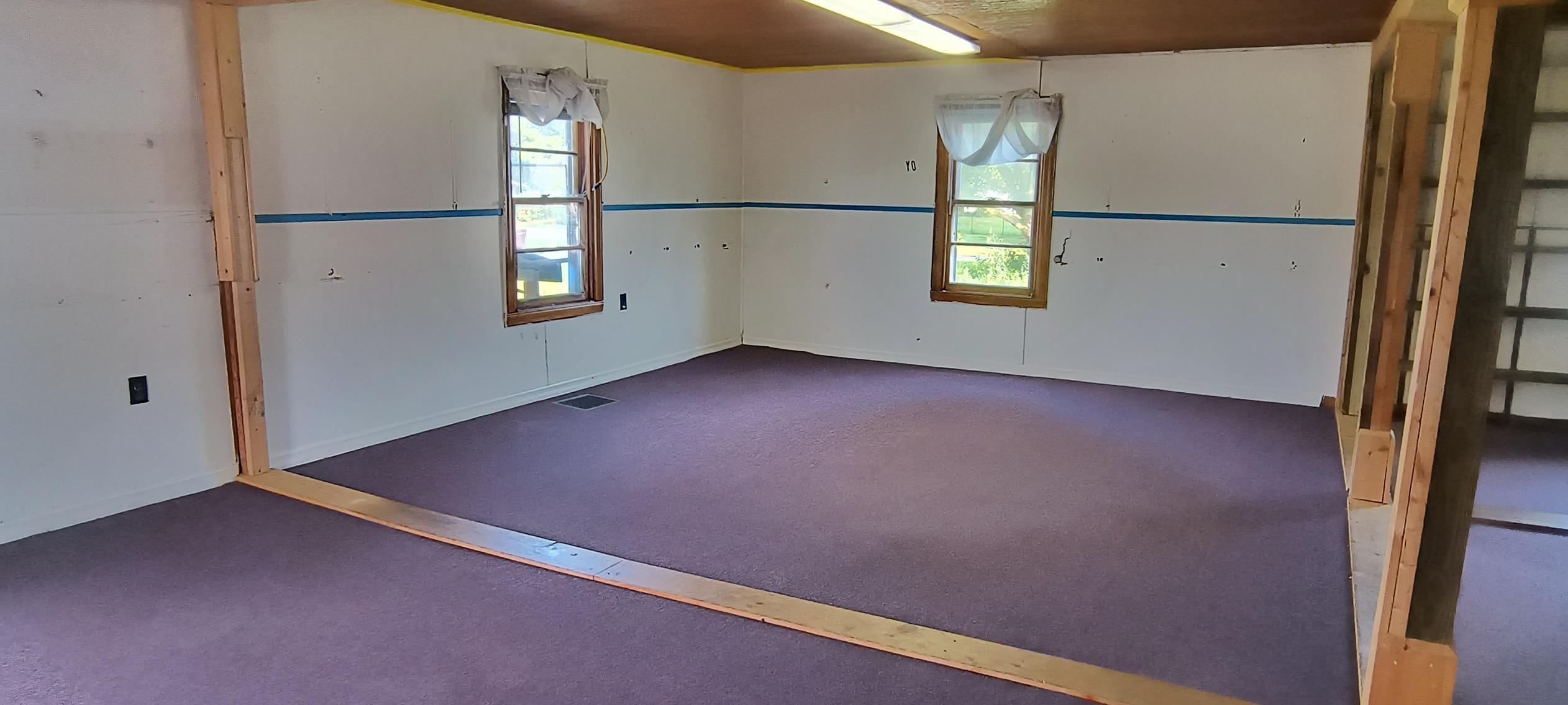 23 Maple, Jeffersonville, Ohio 43128