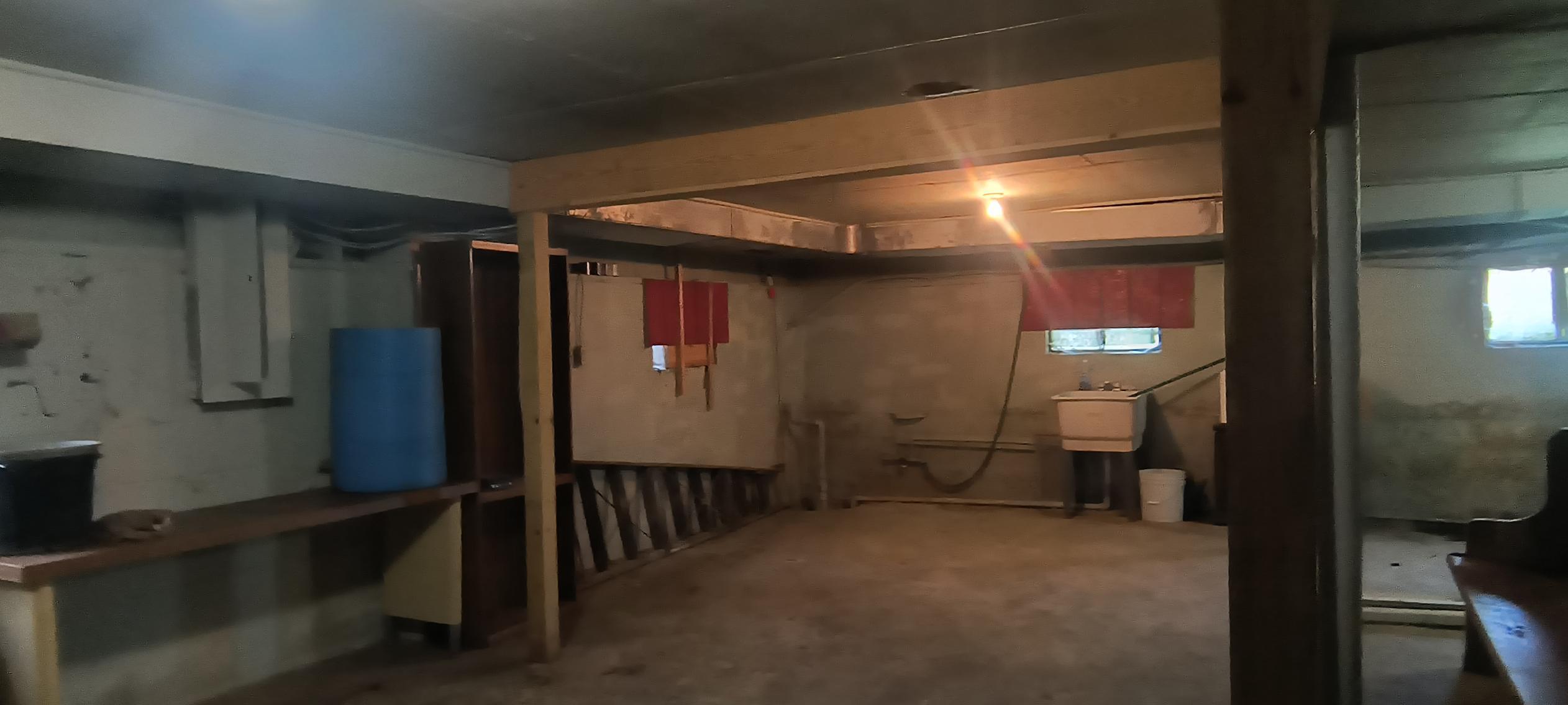 23 Maple, Jeffersonville, Ohio 43128