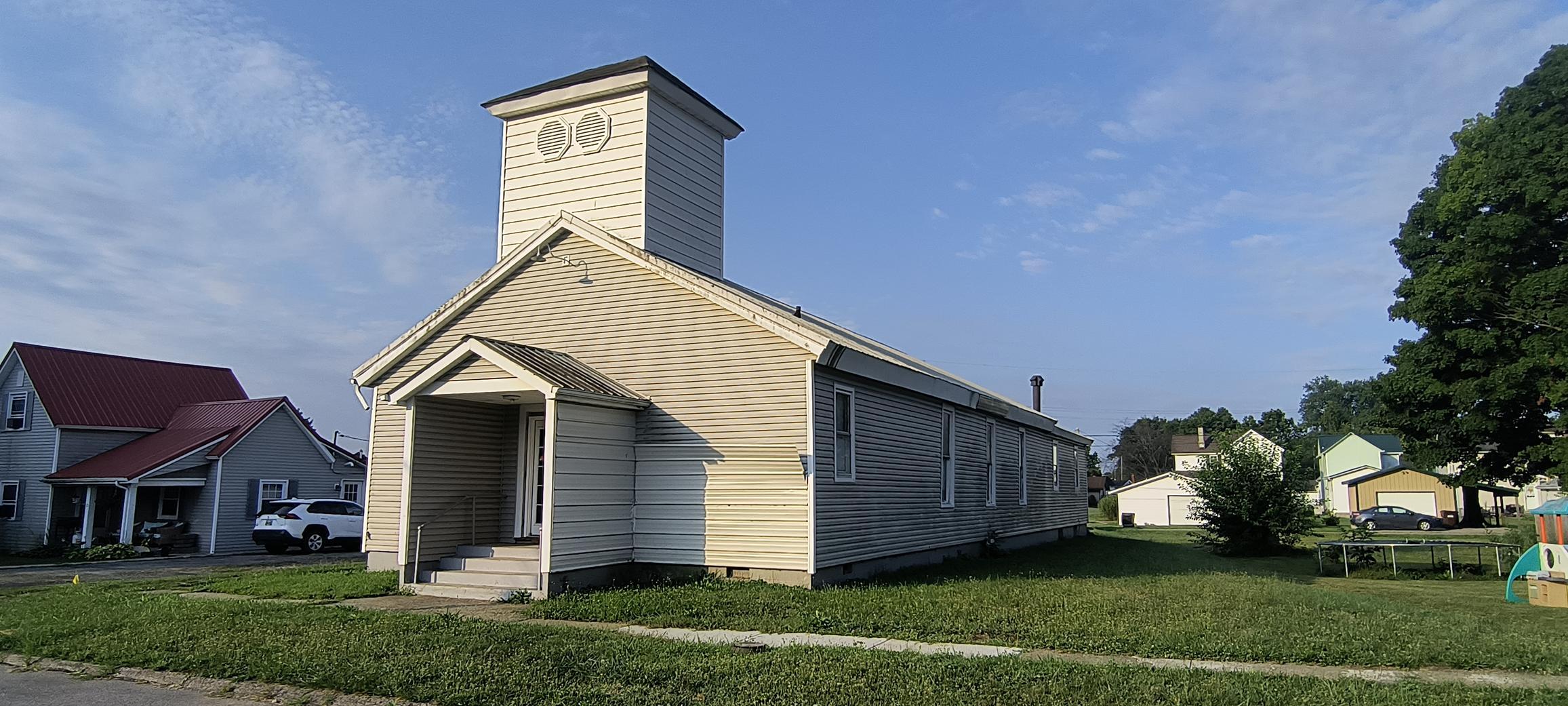 23 Maple, Jeffersonville, Ohio 43128