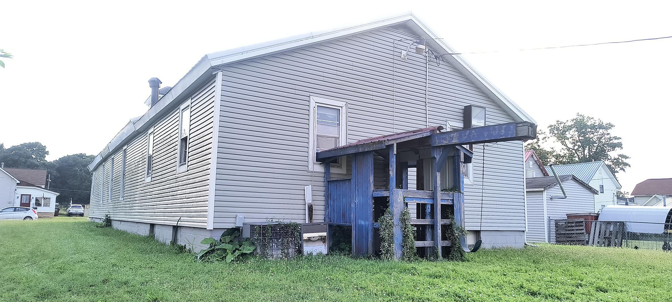 23 Maple, Jeffersonville, Ohio 43128