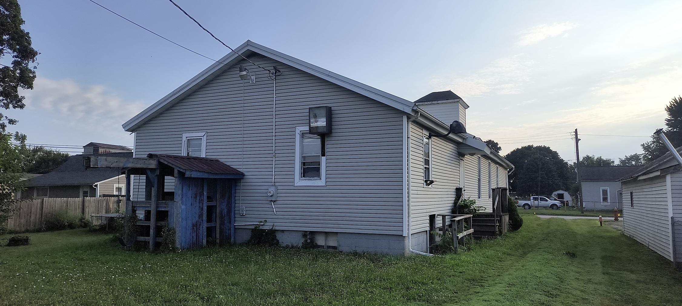 23 Maple, Jeffersonville, Ohio 43128