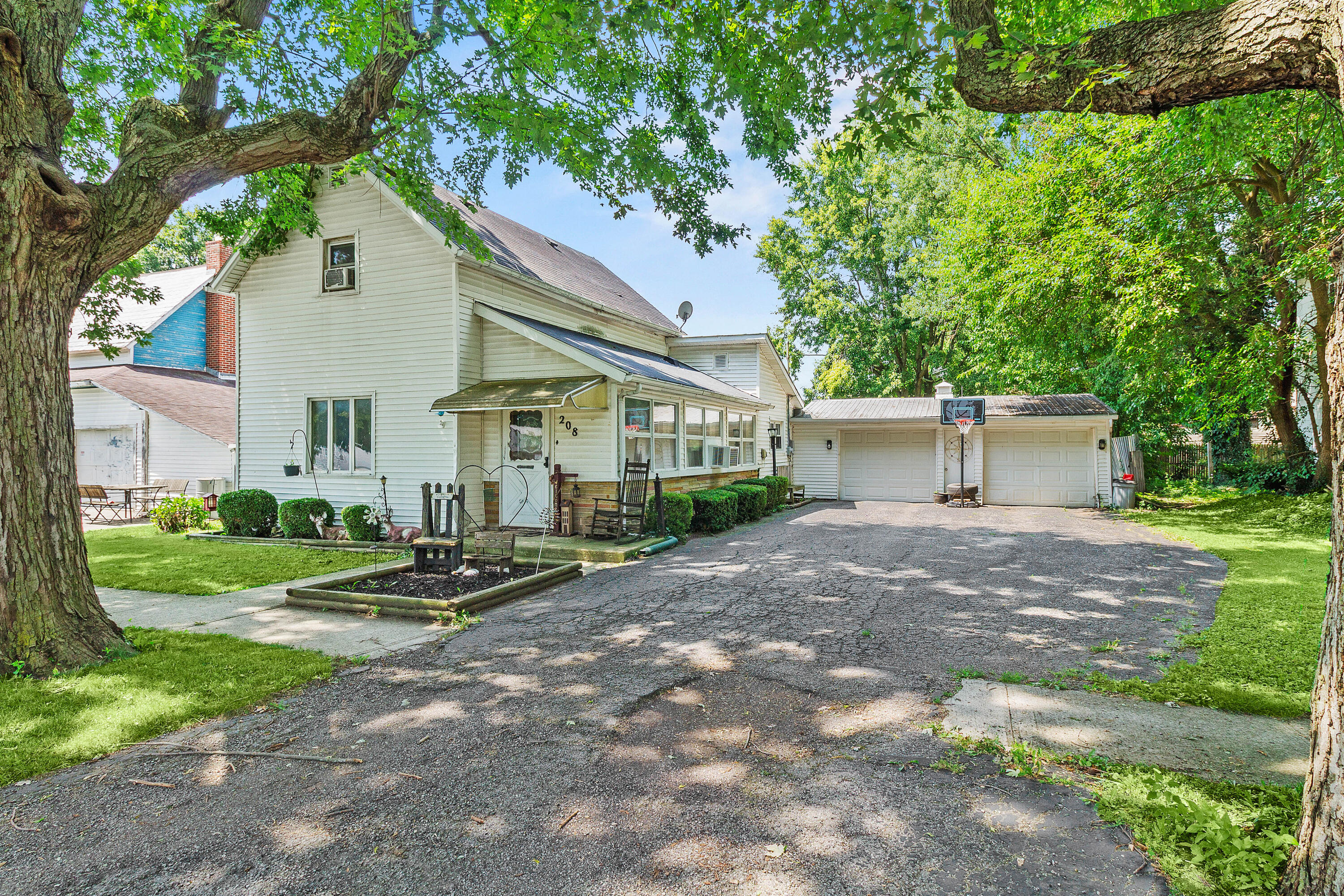 208 Main, Ridgeway, Ohio 43345