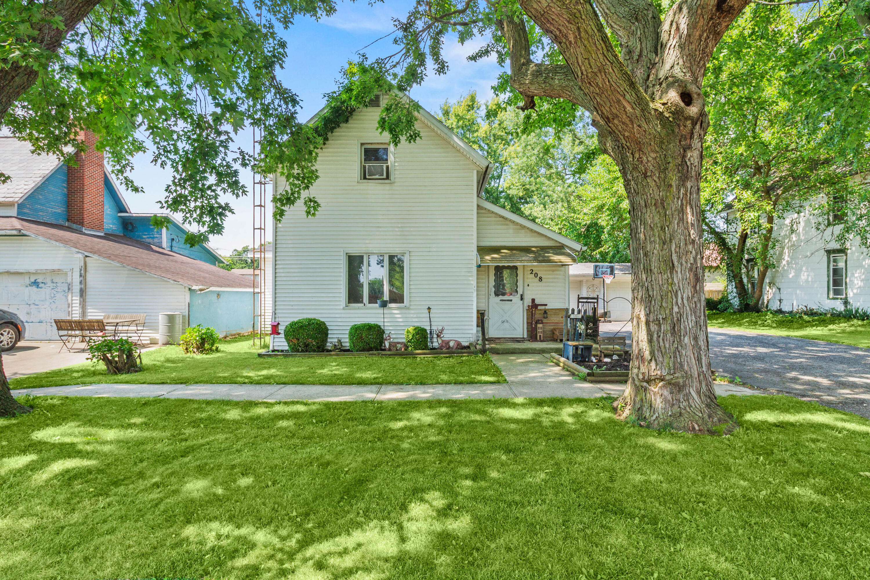 208 Main, Ridgeway, Ohio 43345