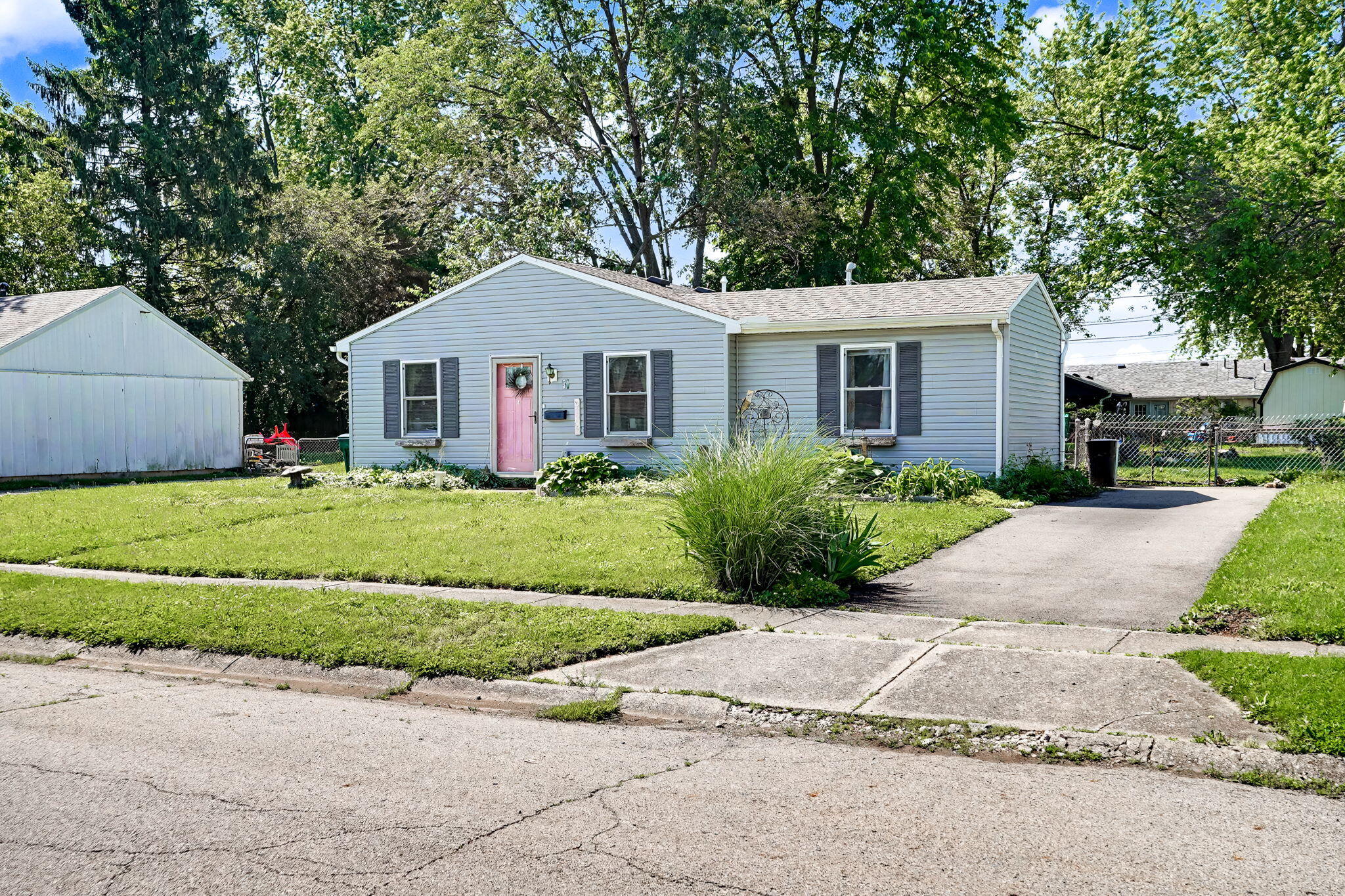 37 Weinland, New Carlisle, Ohio 45344