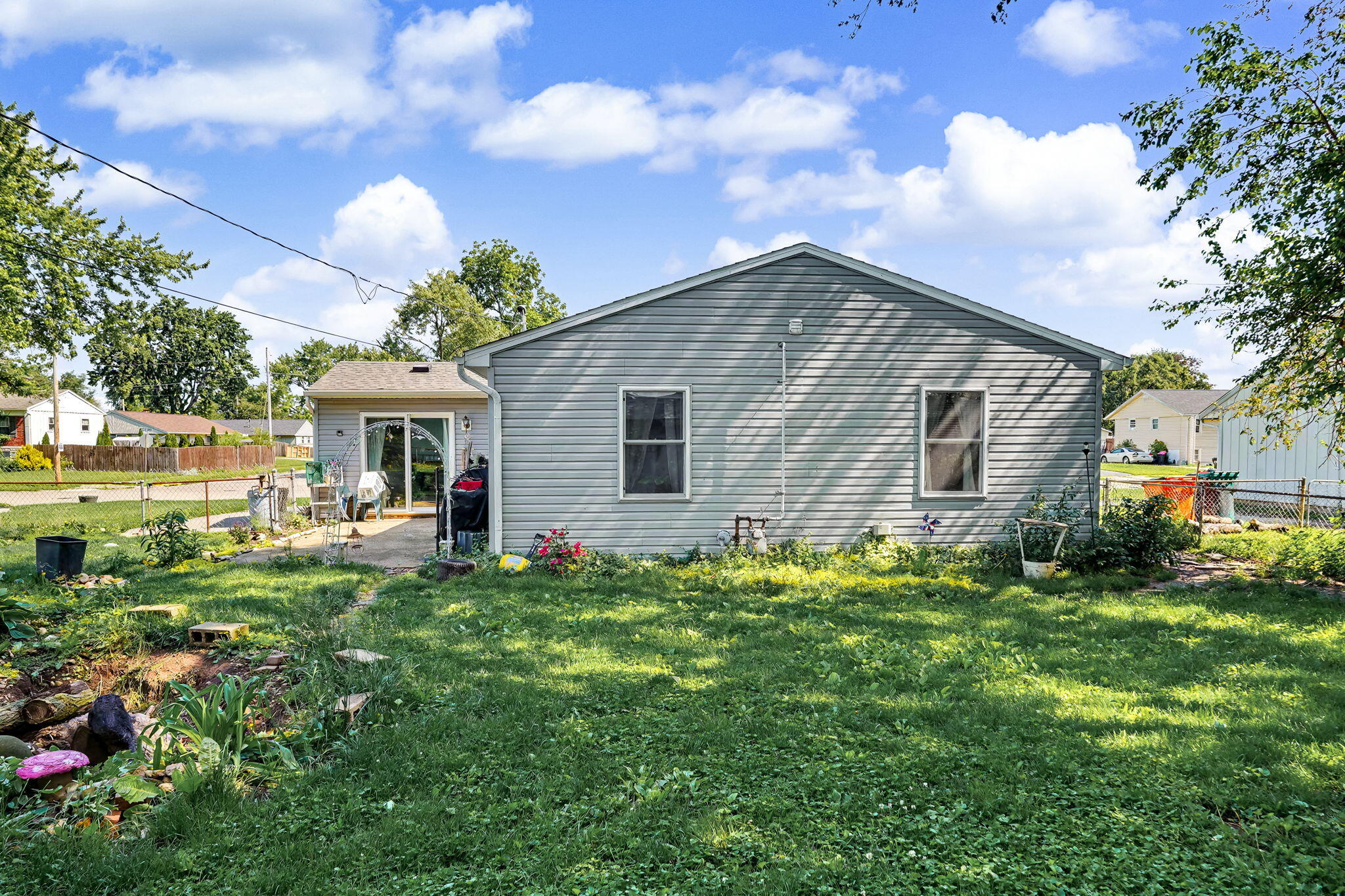 37 Weinland, New Carlisle, Ohio 45344