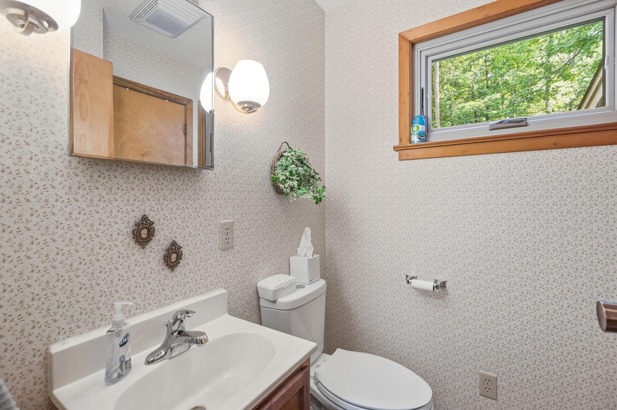 2700 Cardinal, Springfield, Ohio 45502