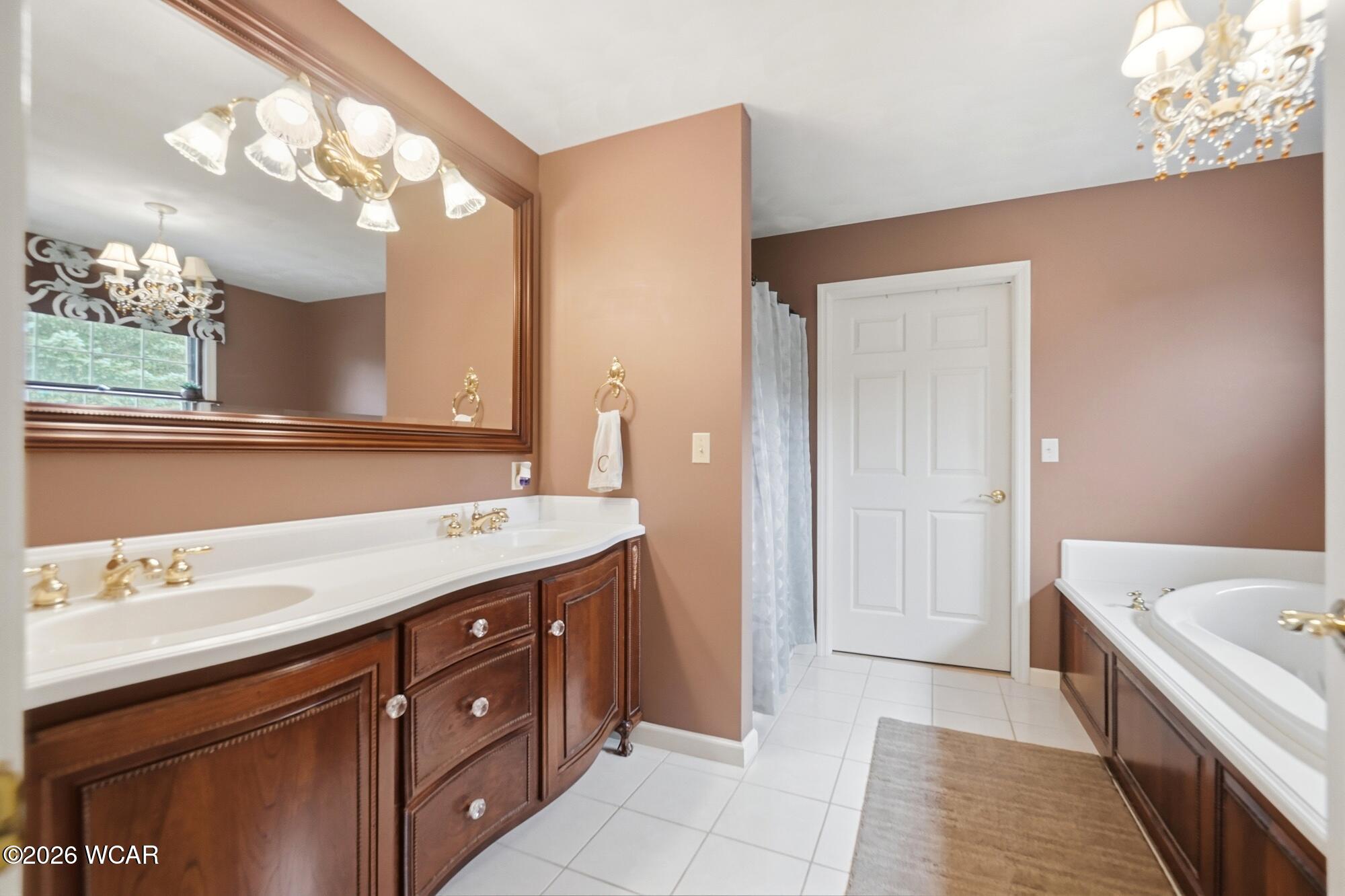 1518 Chancellor Drive, Elida, Ohio