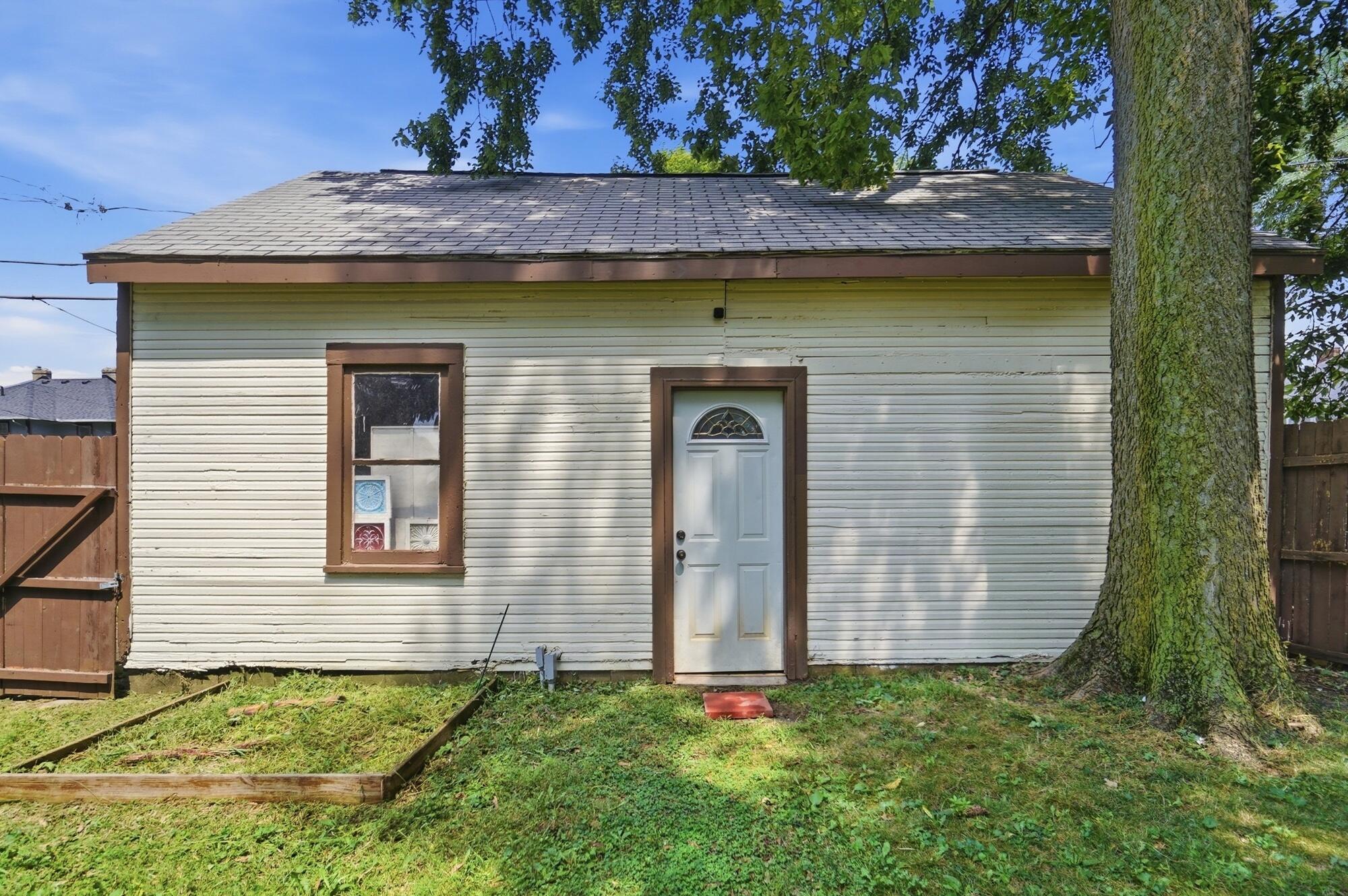 450 Cassilly, Springfield, Ohio 45503