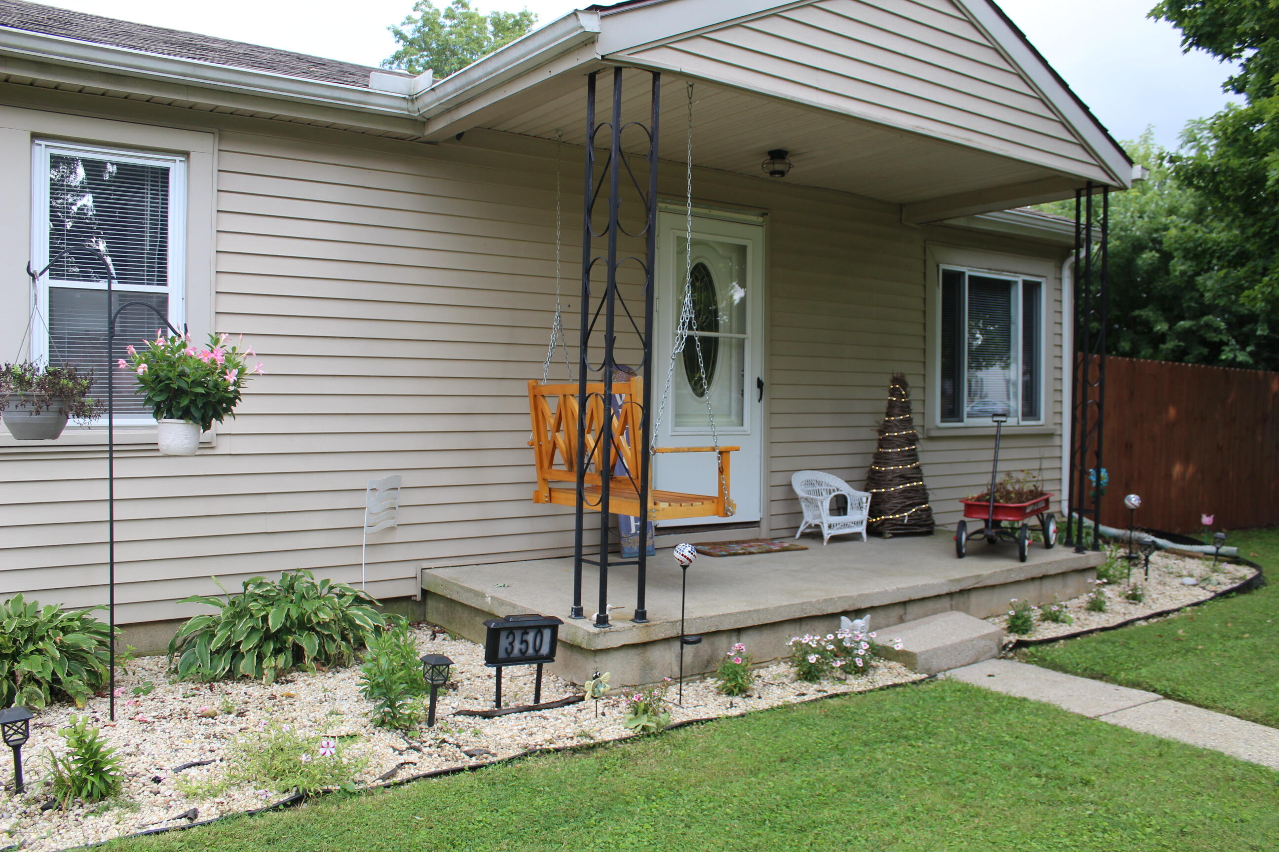350 Larchmont, Springfield, Ohio 45503