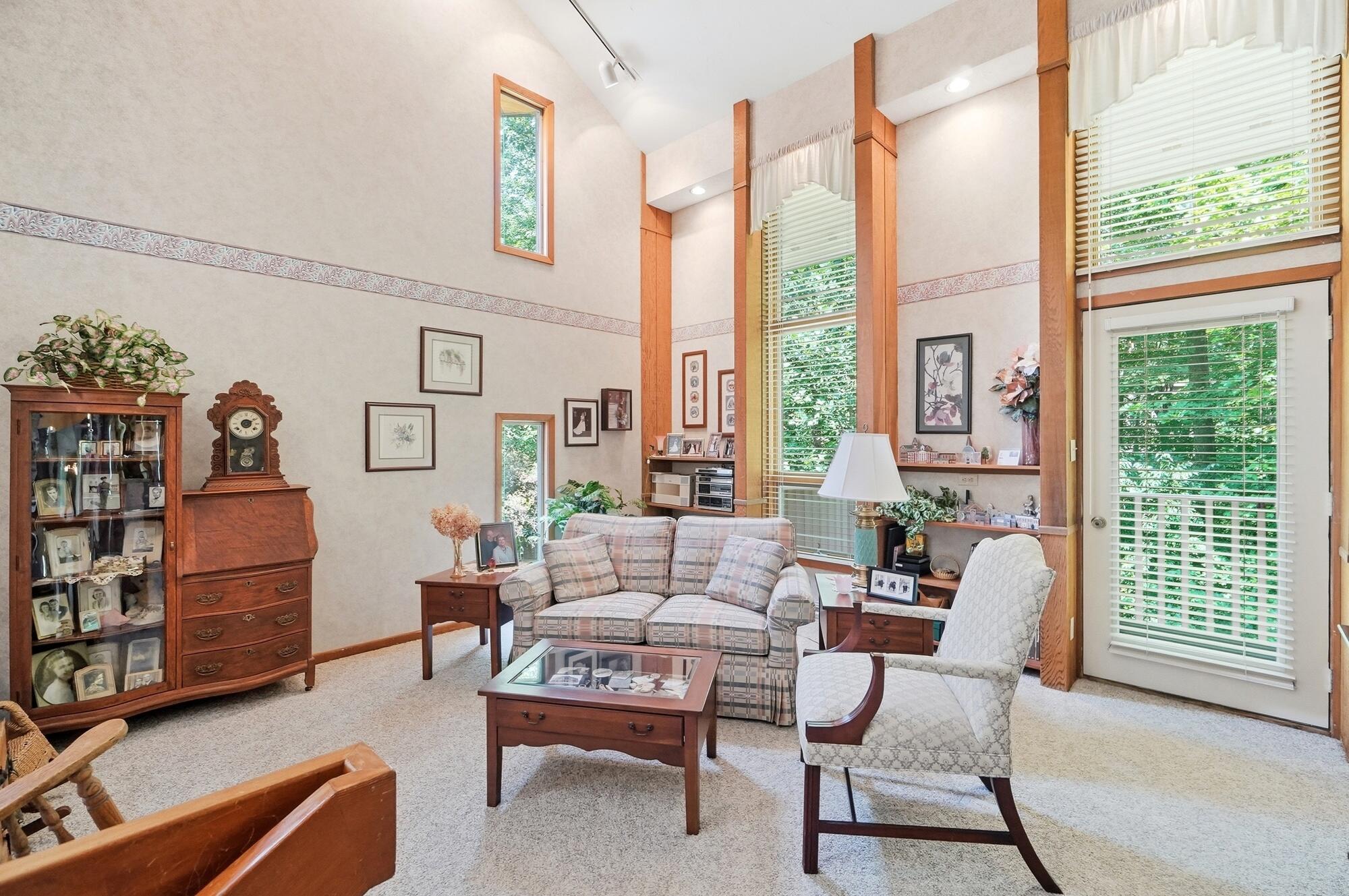 2700 Cardinal, Springfield, Ohio 45502