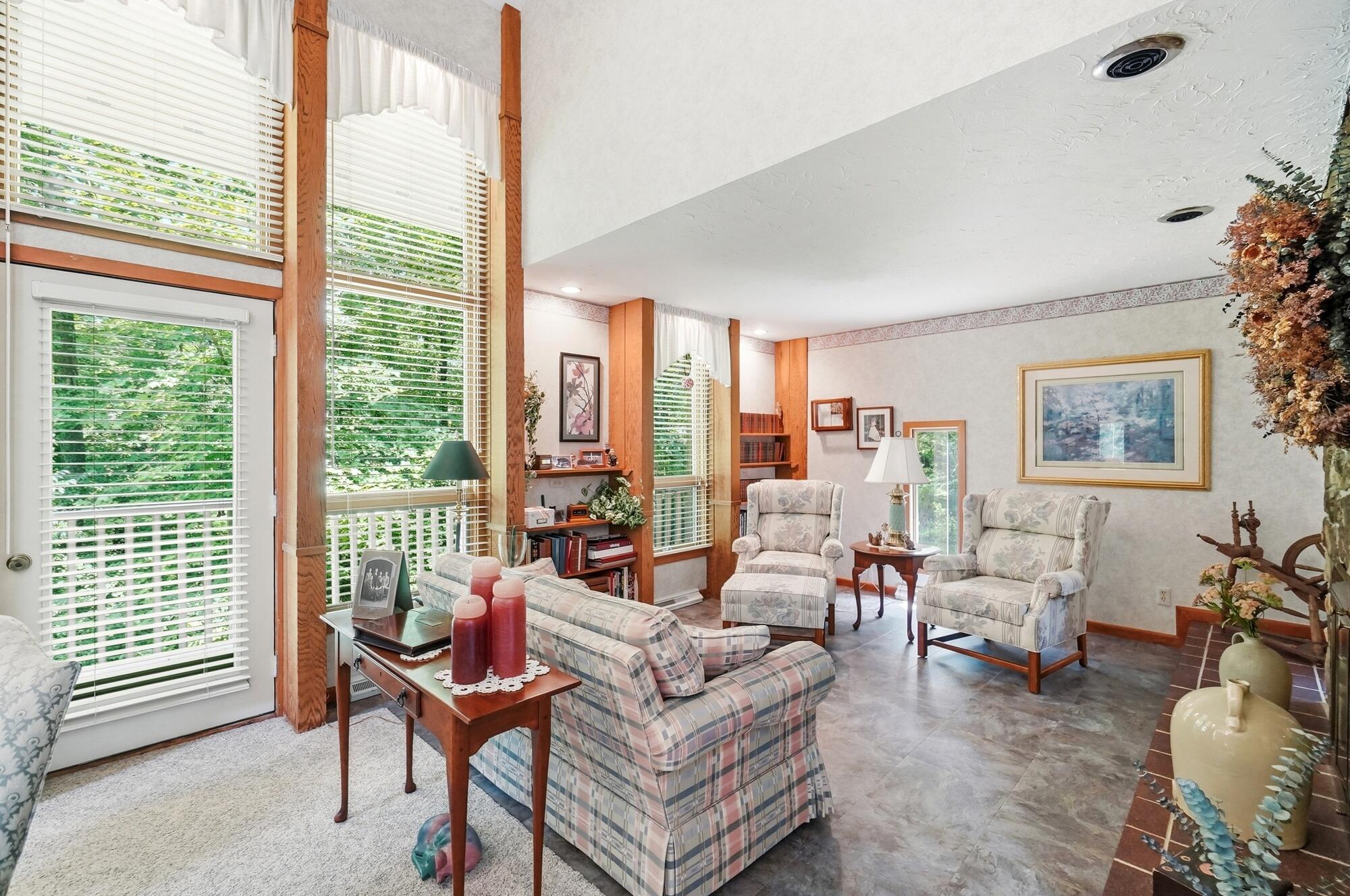 2700 Cardinal, Springfield, Ohio 45502