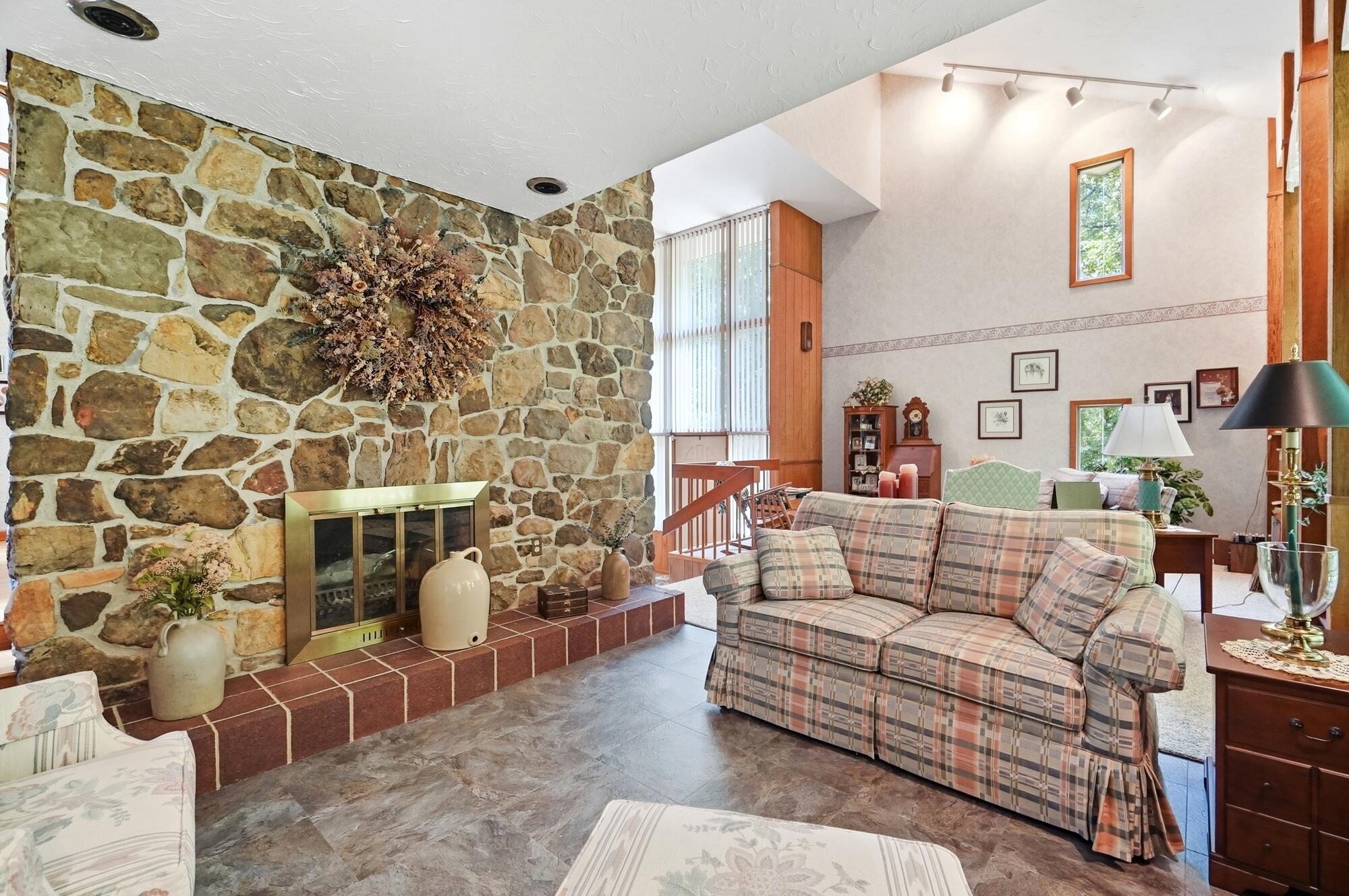 2700 Cardinal, Springfield, Ohio 45502