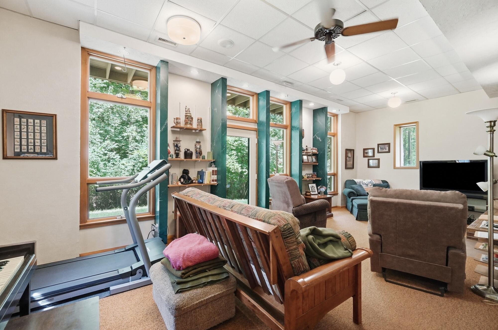 2700 Cardinal, Springfield, Ohio 45502