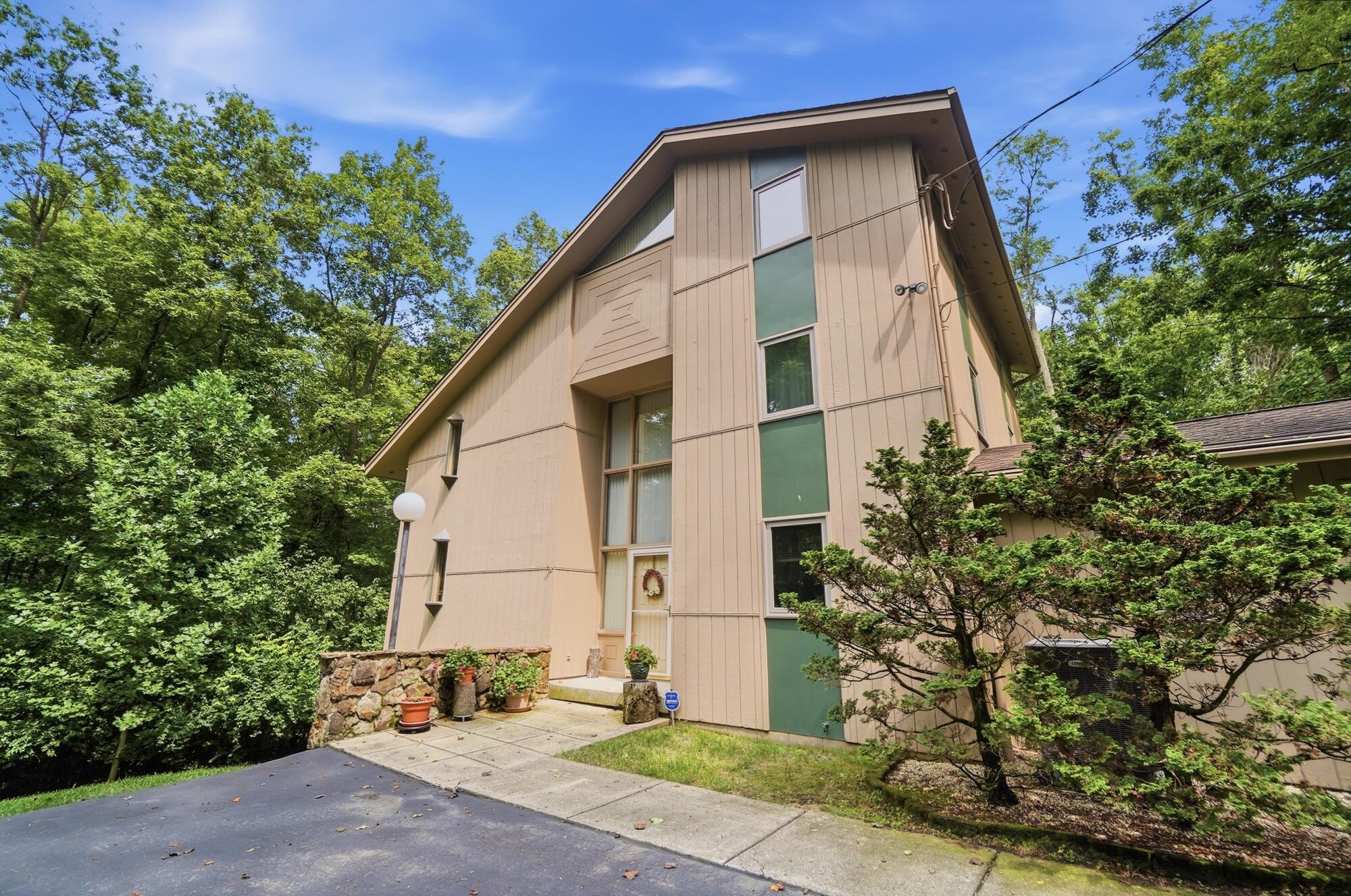 2700 Cardinal, Springfield, Ohio 45502