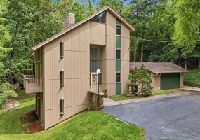 2700 Cardinal, Springfield, Ohio 45502, 3 Bedrooms Bedrooms, ,3 BathroomsBathrooms,Residential,For Sale,Cardinal,1047820