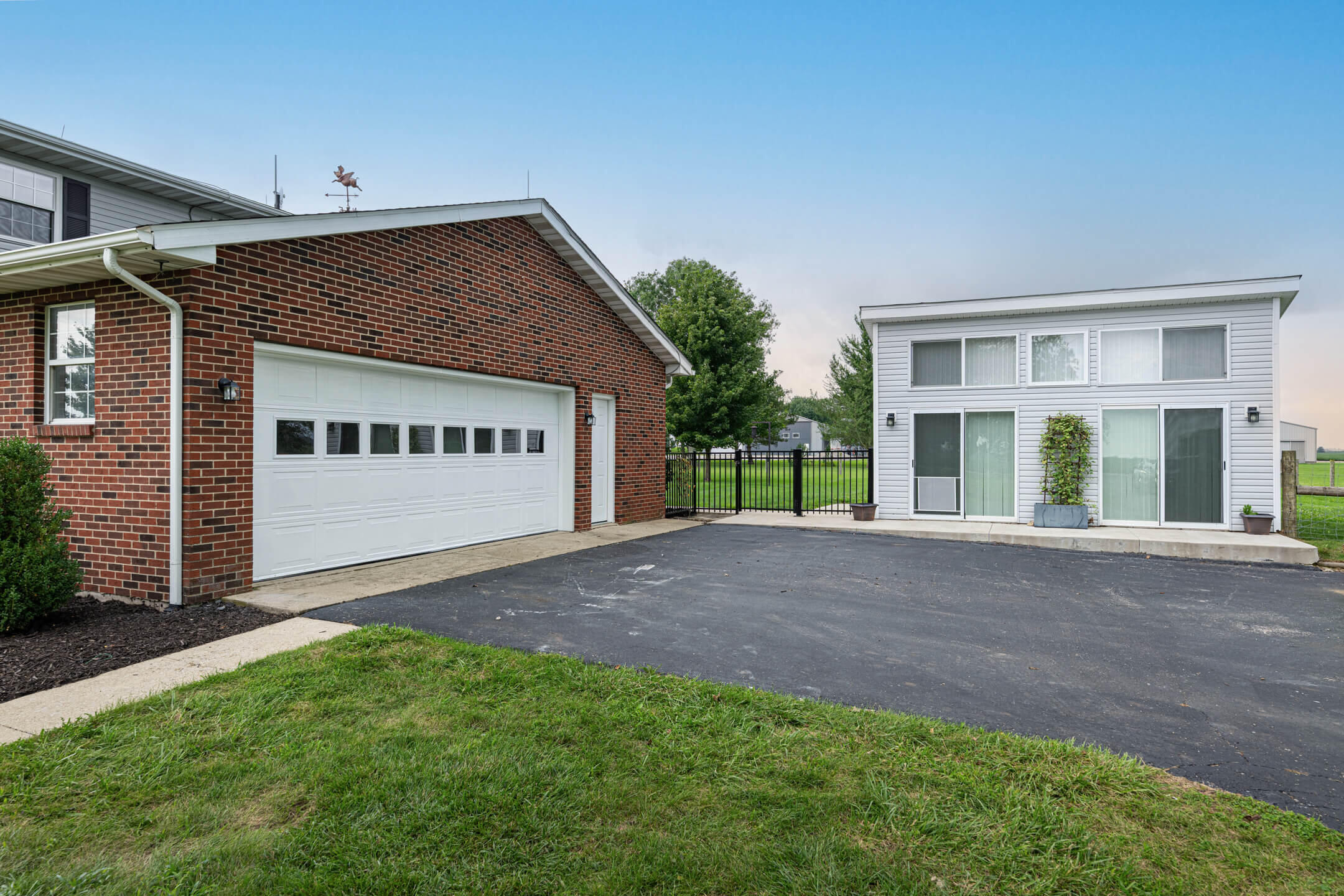 6200 Junk, Mount Sterling, Ohio 43143
