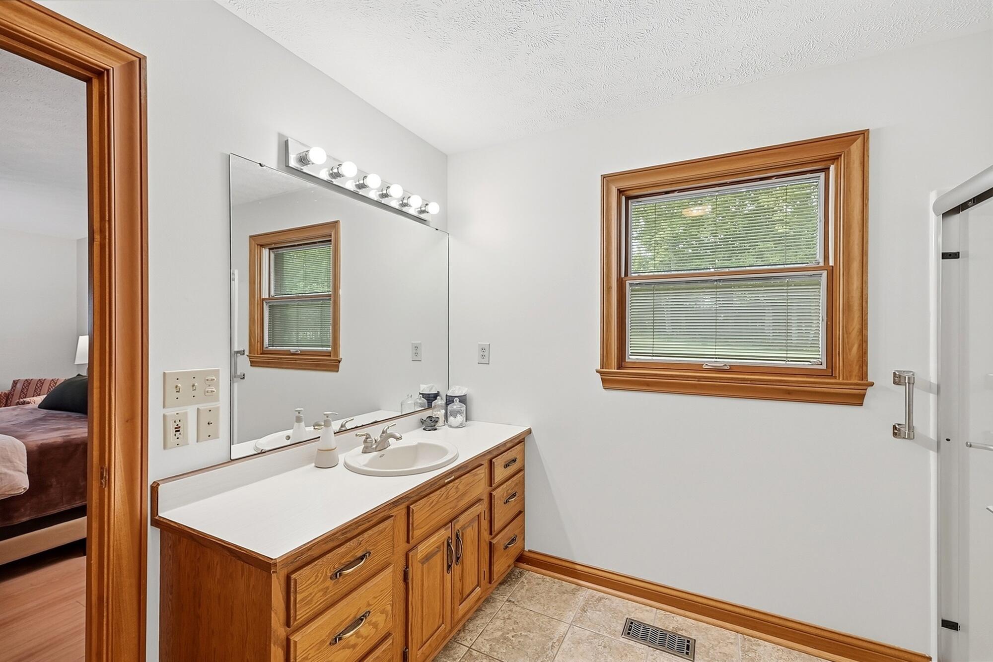 2099 Ohio 589, Casstown, Ohio 45312