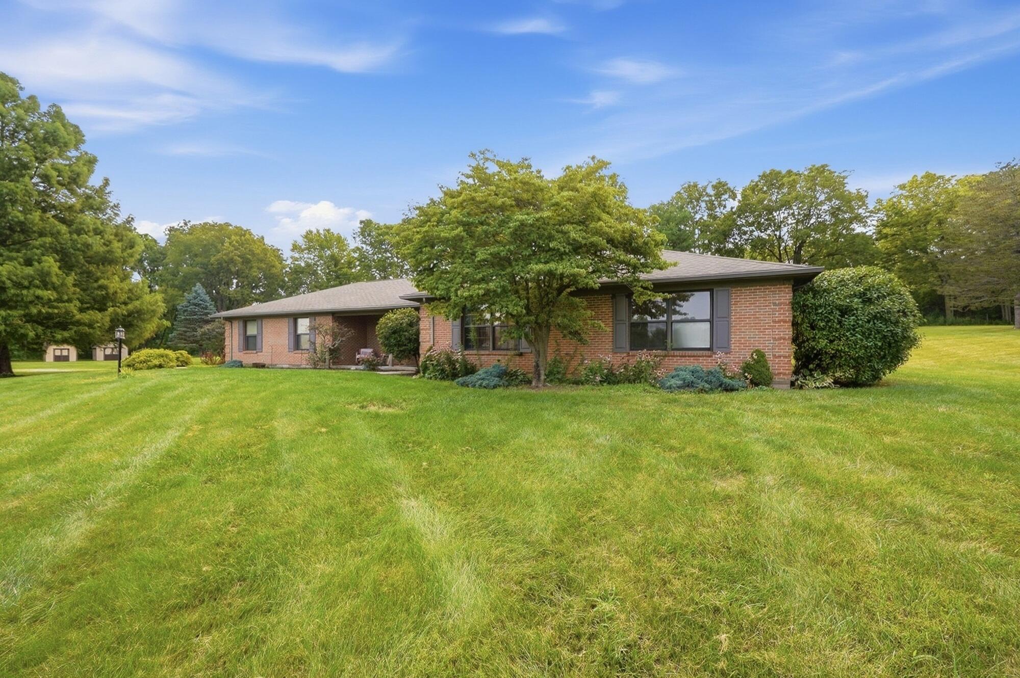2099 Ohio 589, Casstown, Ohio 45312