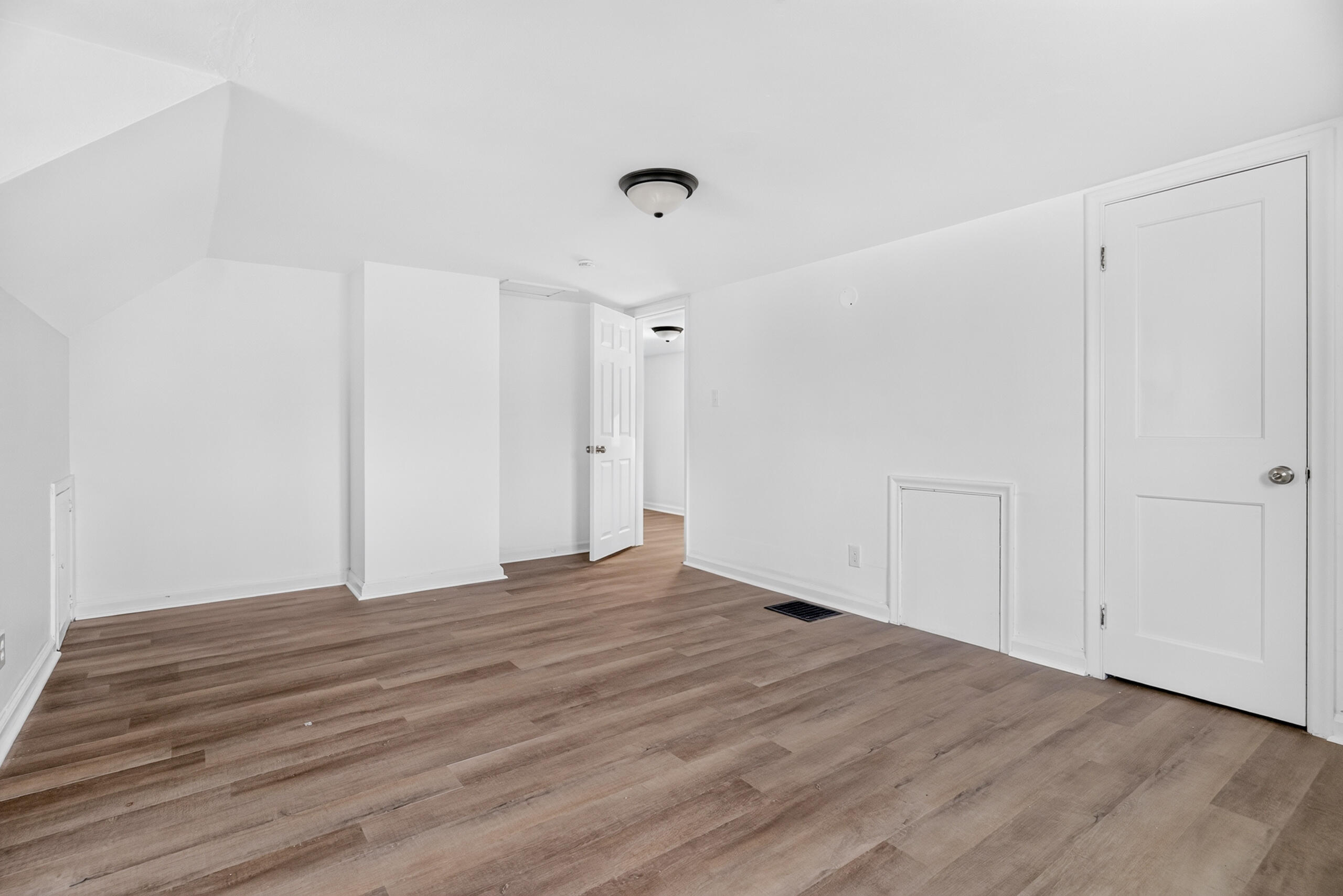 6937 Main, Dayton, Ohio 45415