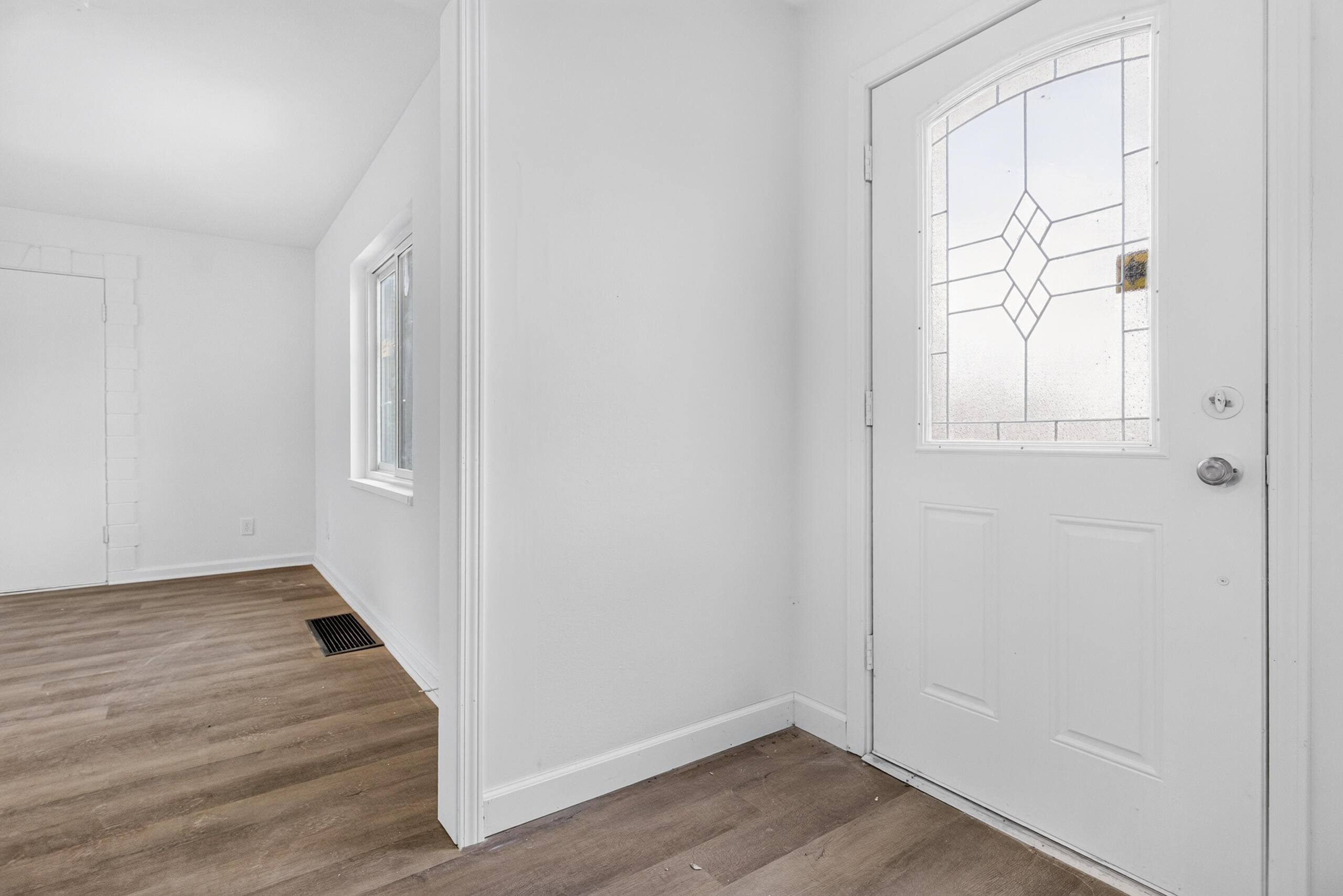 6937 Main, Dayton, Ohio 45415