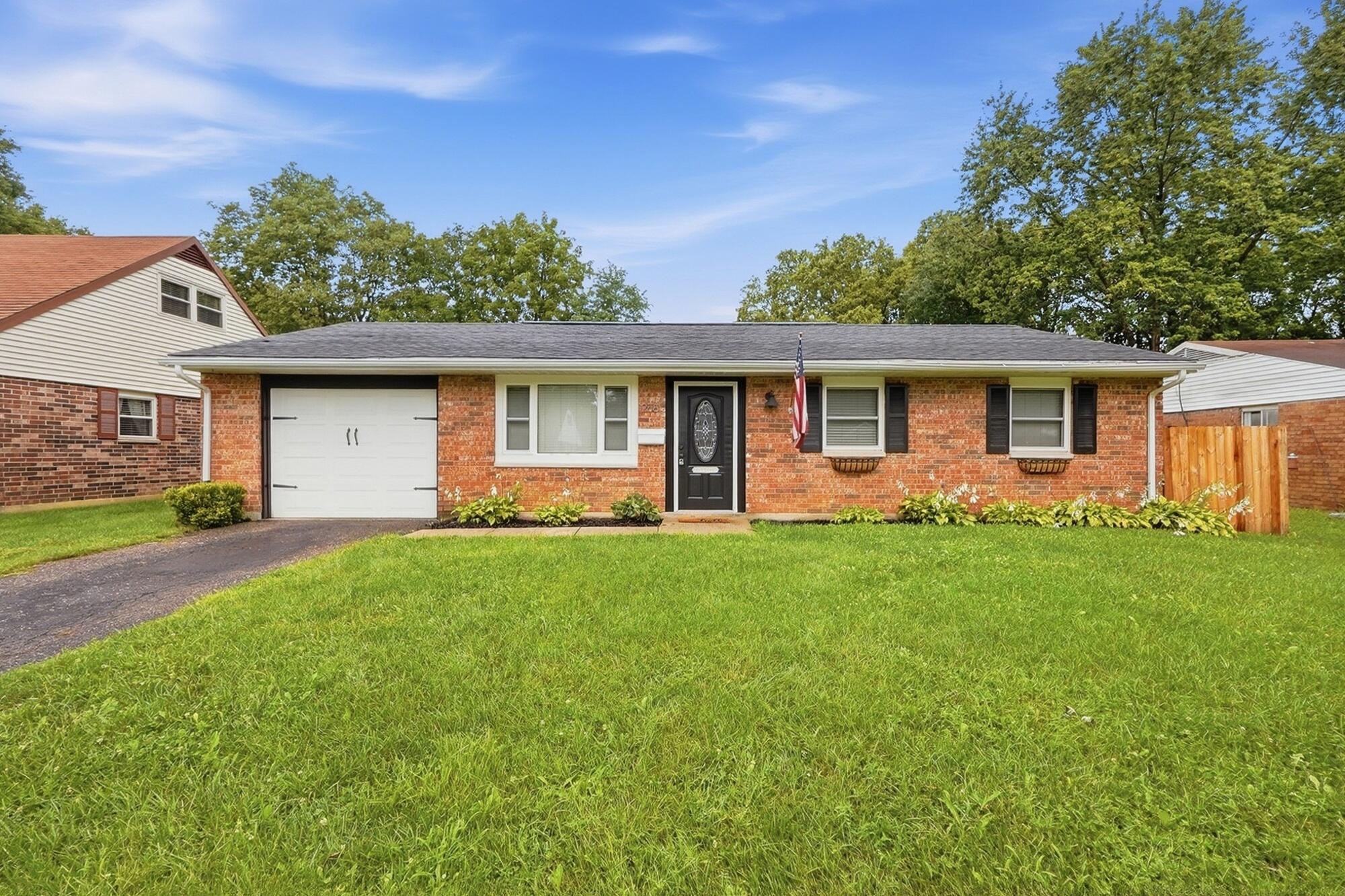 1258 Skylark, Troy, Ohio 45373