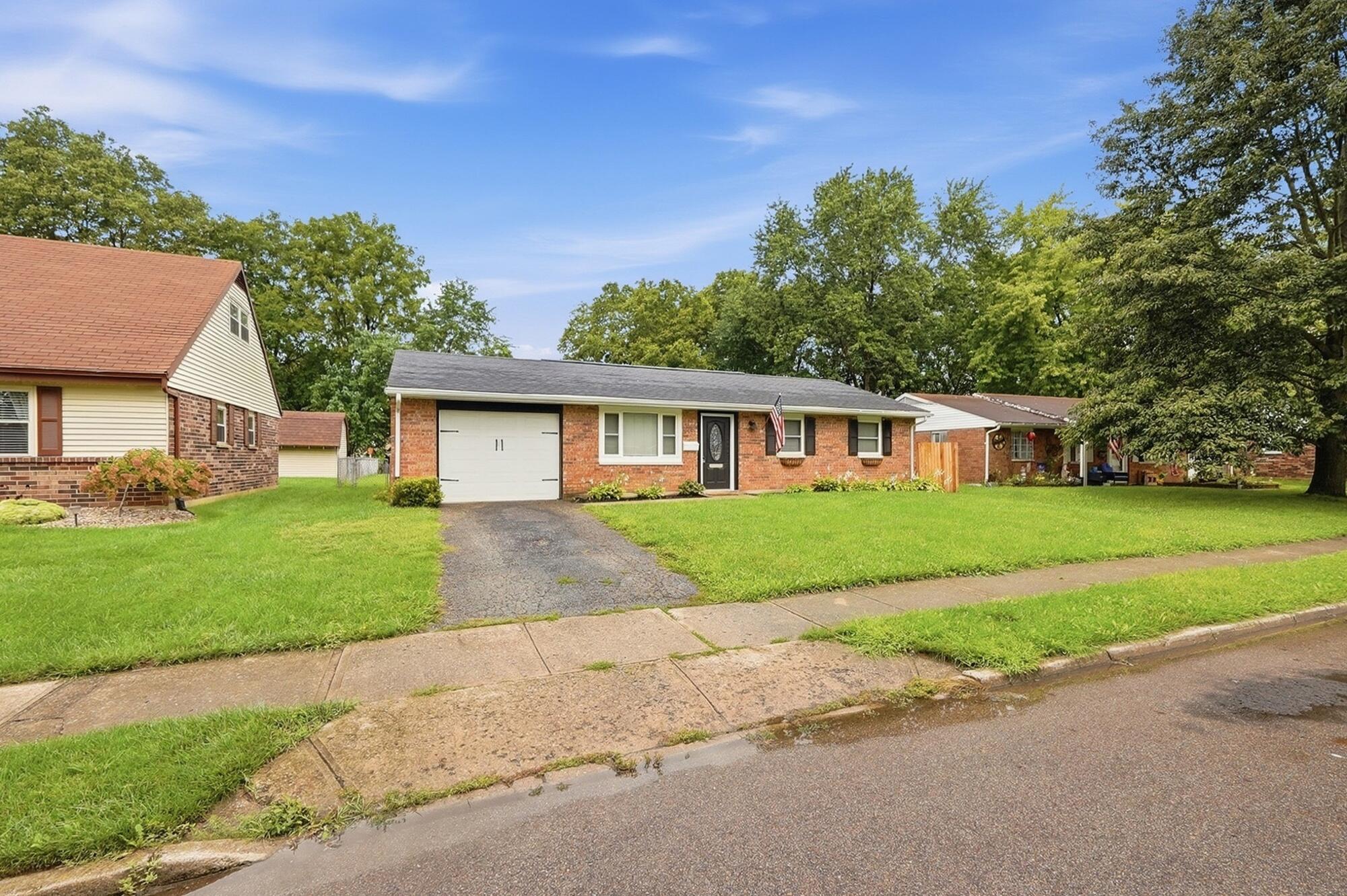 1258 Skylark, Troy, Ohio 45373