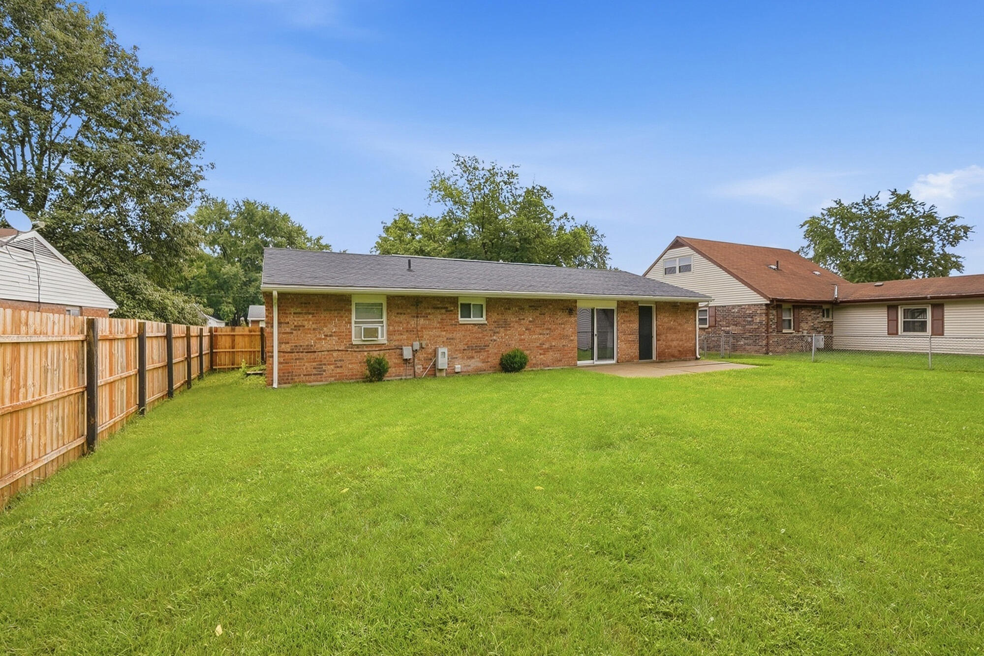 1258 Skylark, Troy, Ohio 45373