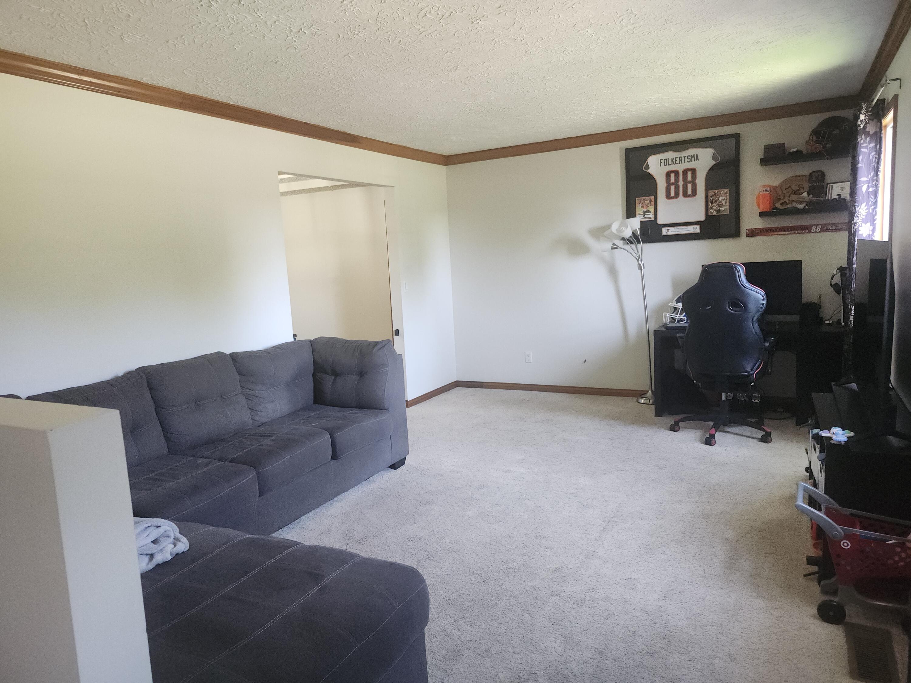 4444 State Route 41, Troy, Ohio 45373