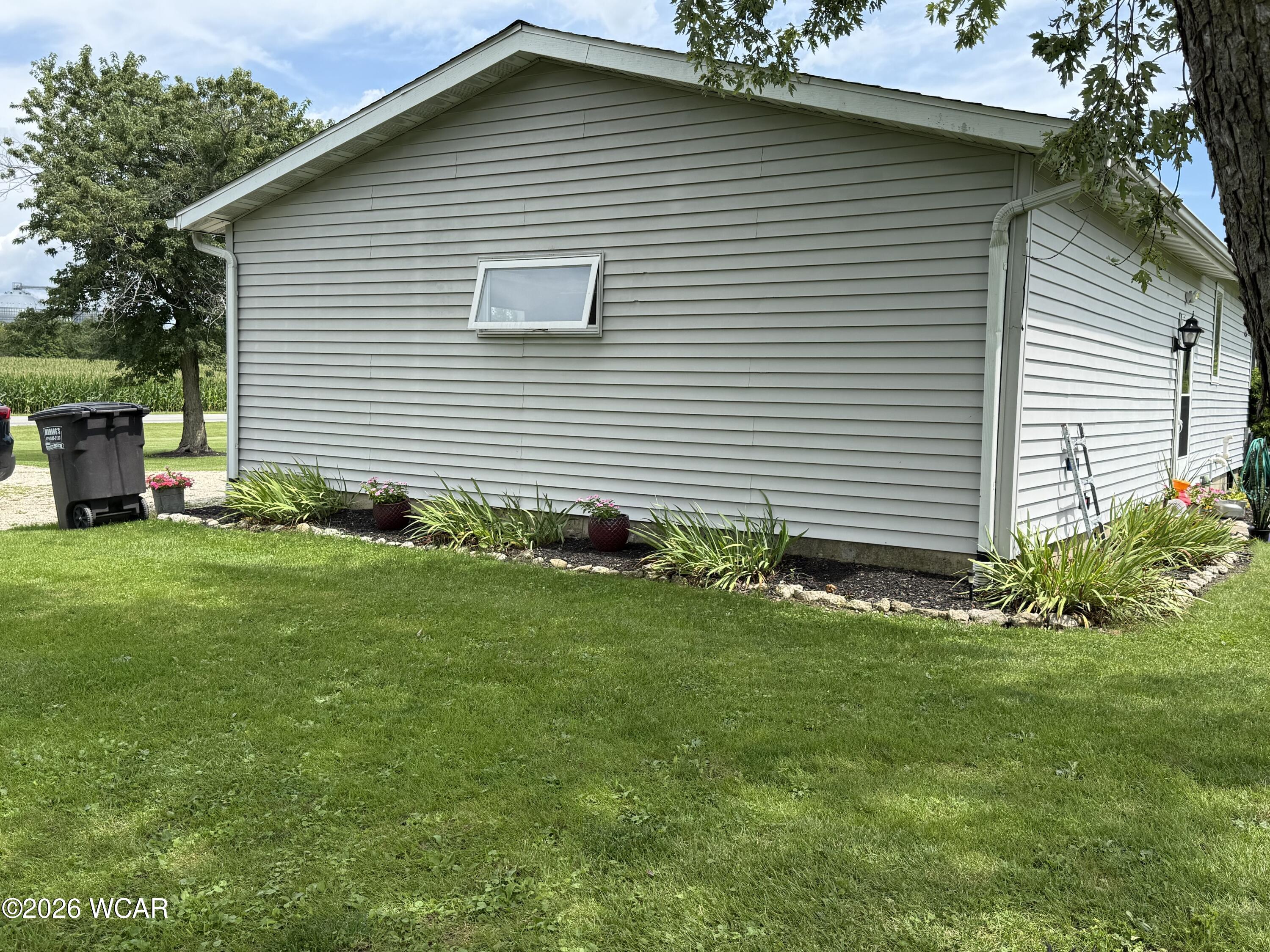 1032 Ohio 81, Willshire, Ohio