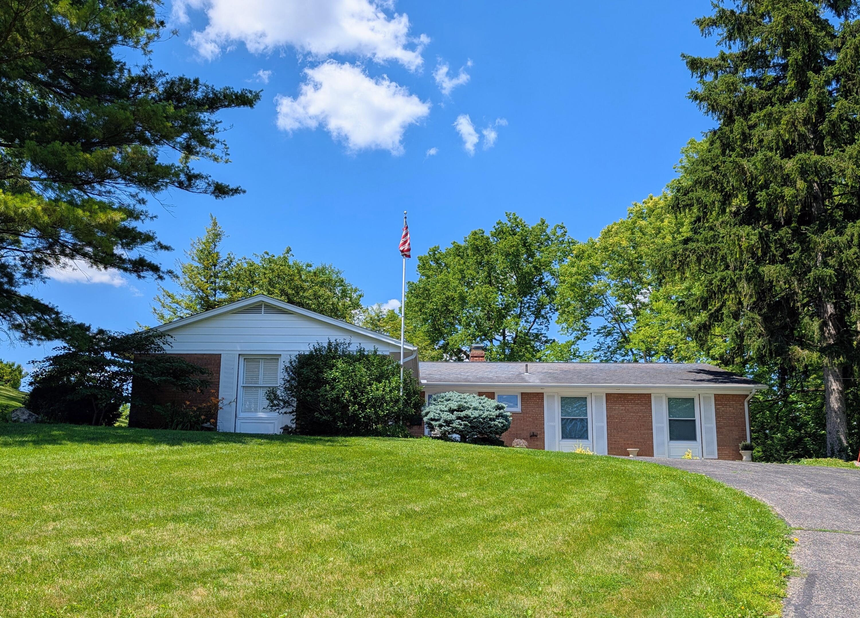 540 Kossuth, Sidney, Ohio 45365
