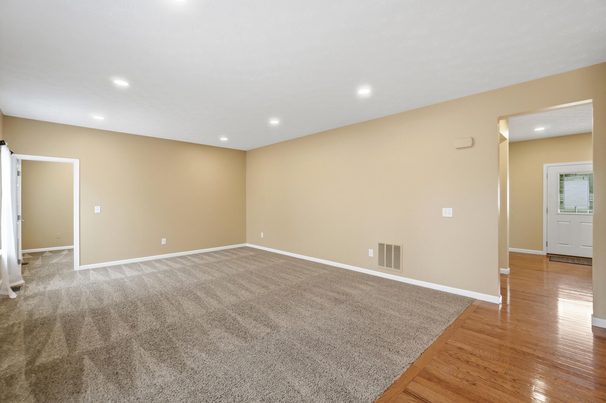 114 Shoemaker, Vandalia, Ohio 45377