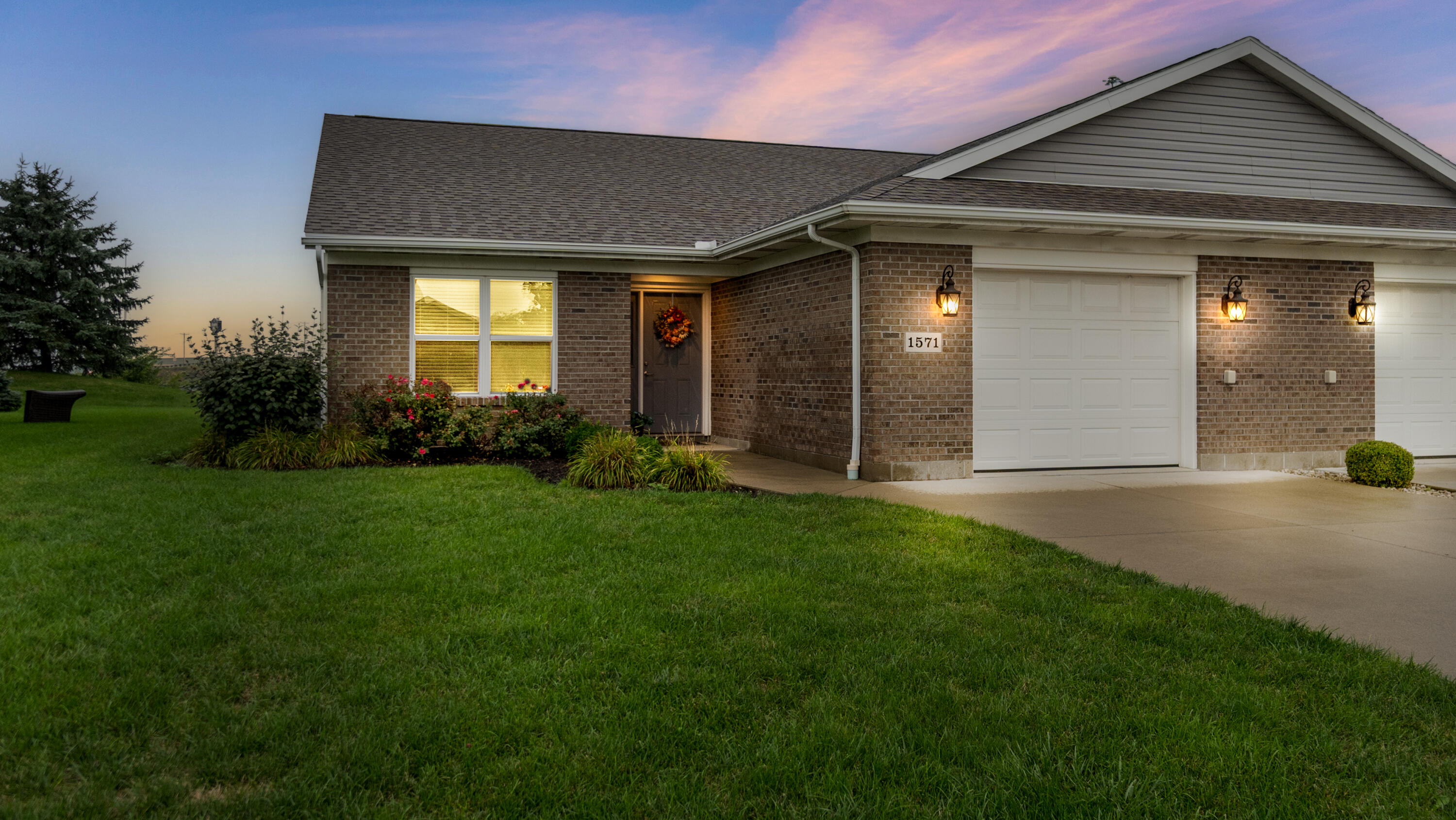 1571 Cumberland, Sidney, Ohio 45365