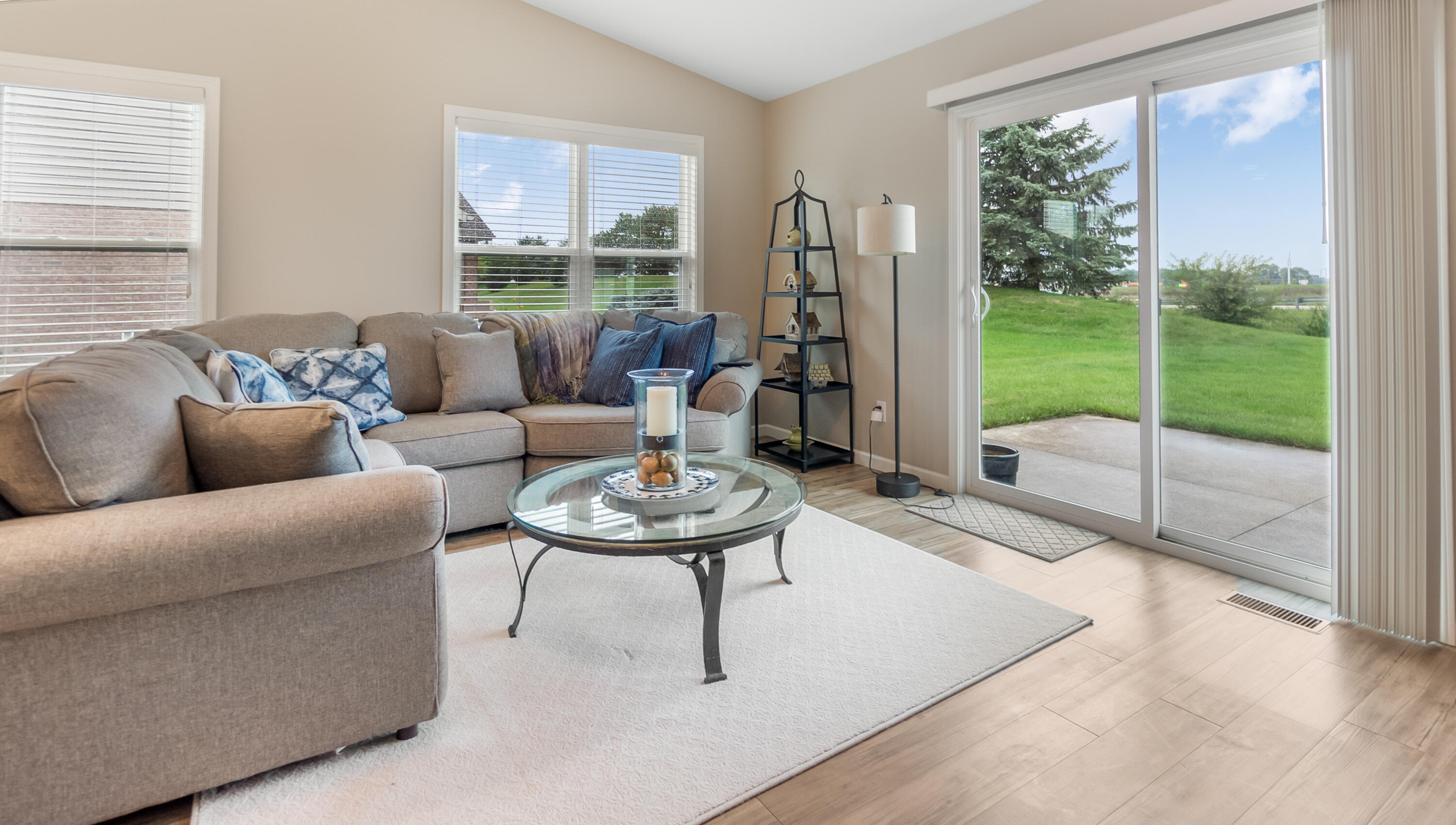 1571 Cumberland, Sidney, Ohio 45365