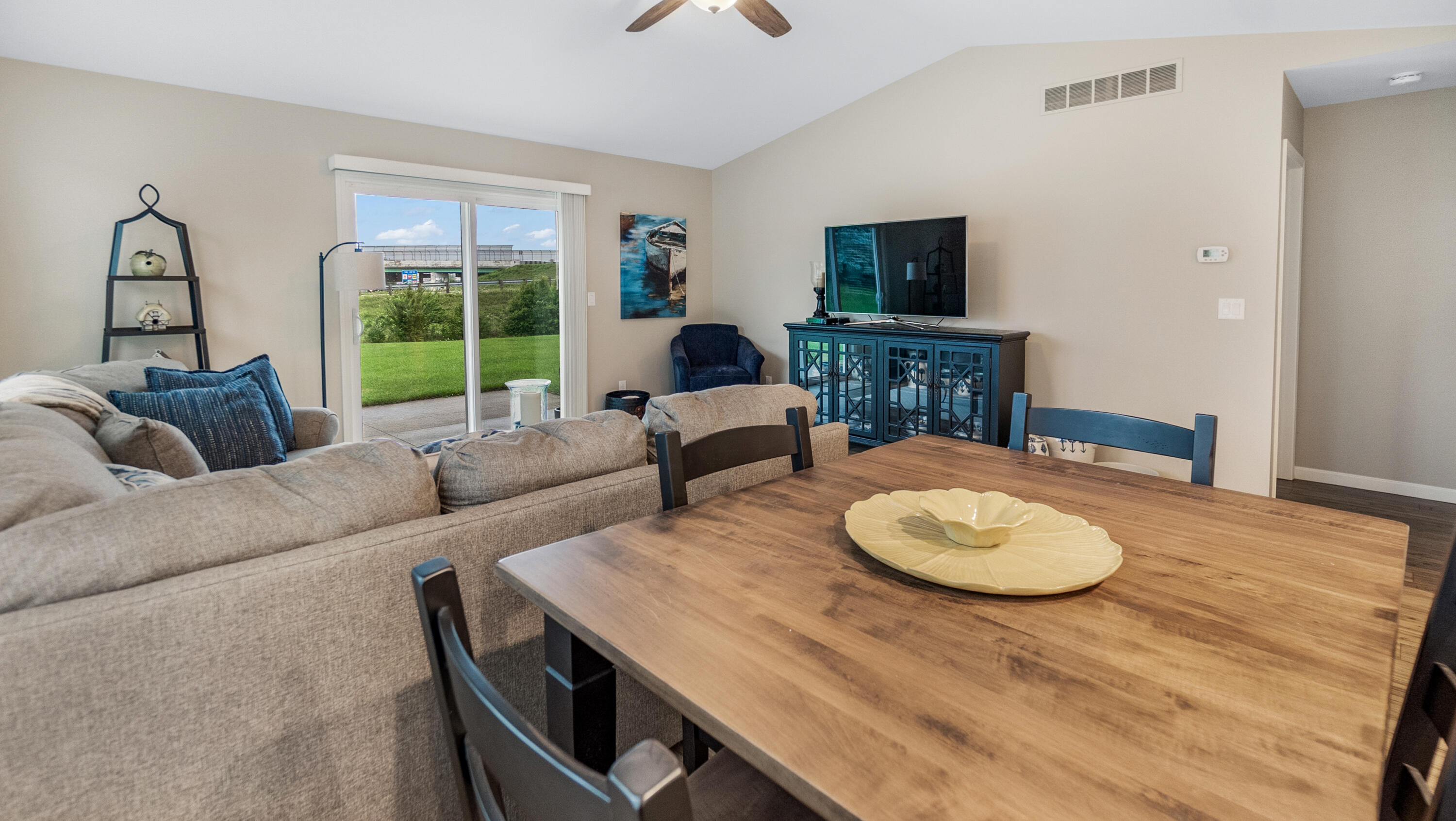 1571 Cumberland, Sidney, Ohio 45365