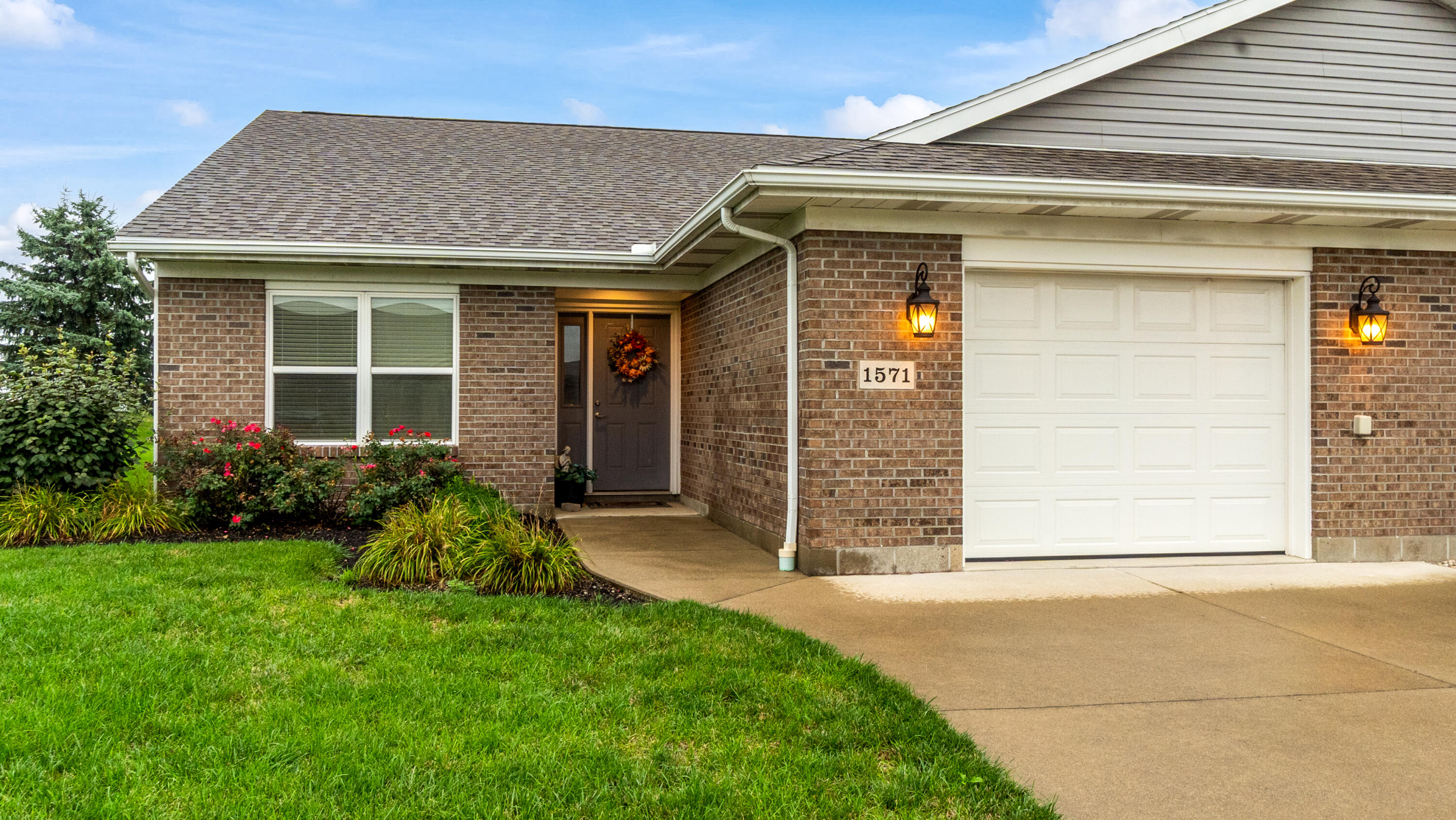 1571 Cumberland, Sidney, Ohio 45365