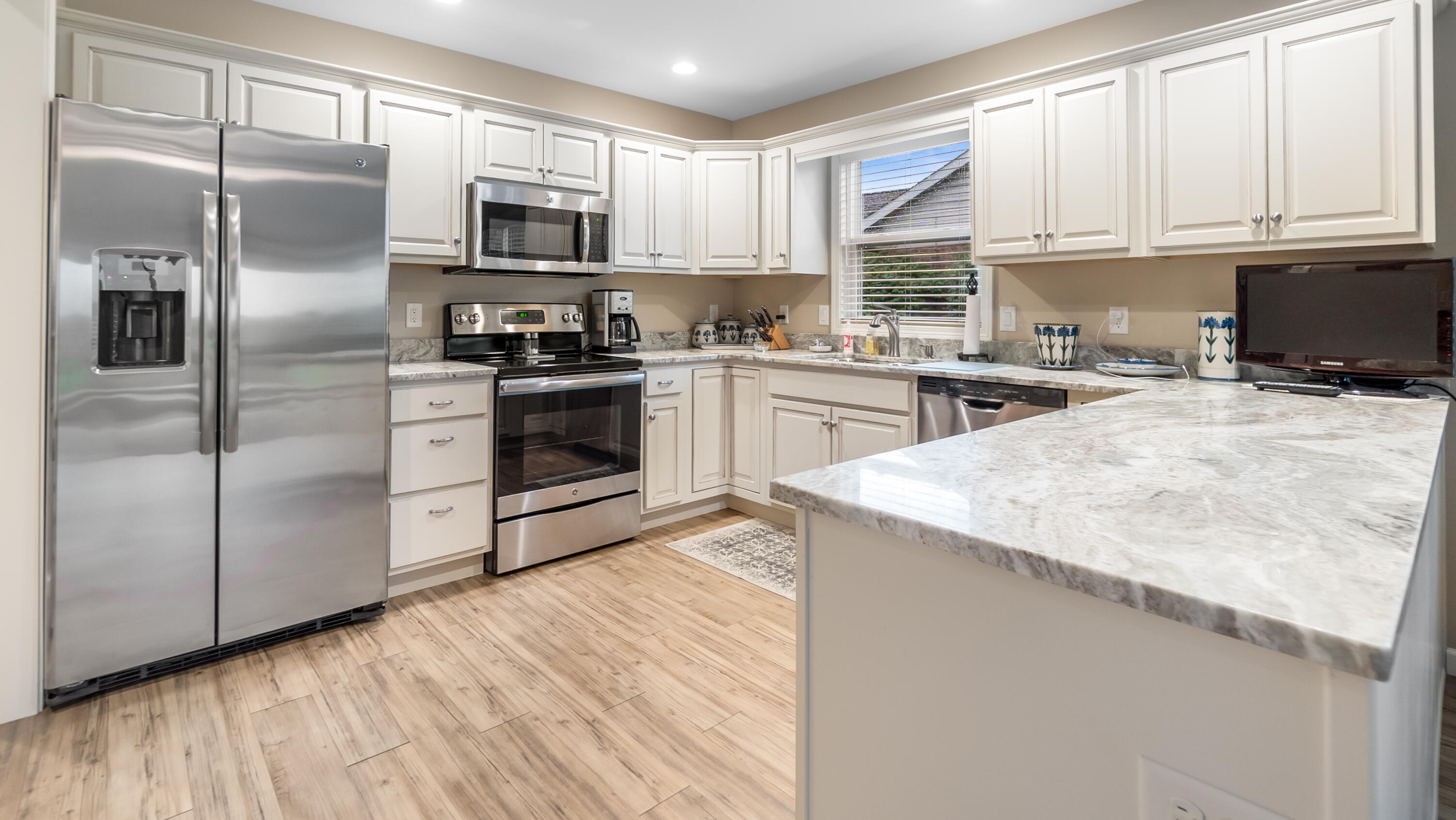 1571 Cumberland, Sidney, Ohio 45365