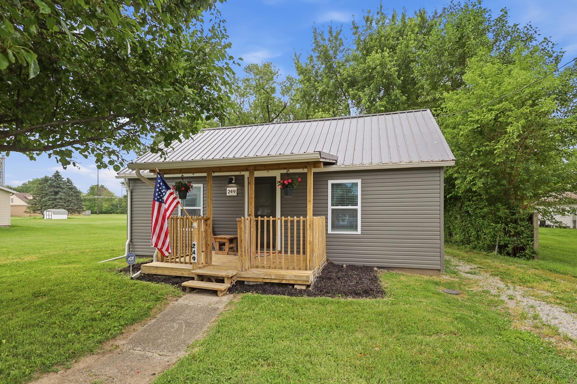 249 Mound, South Charleston, Ohio 45368