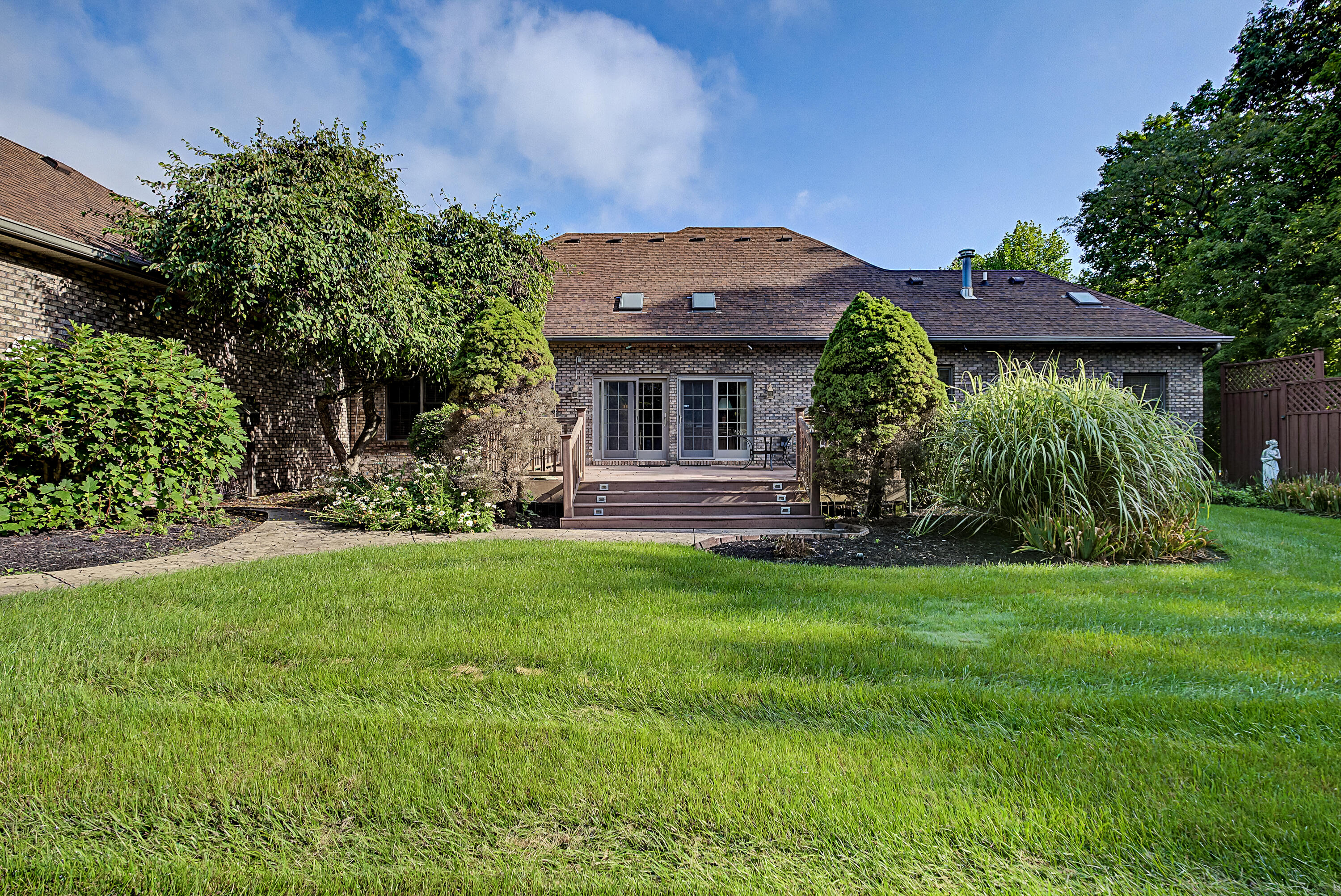 3845 Eva, Springfield, Ohio 45504