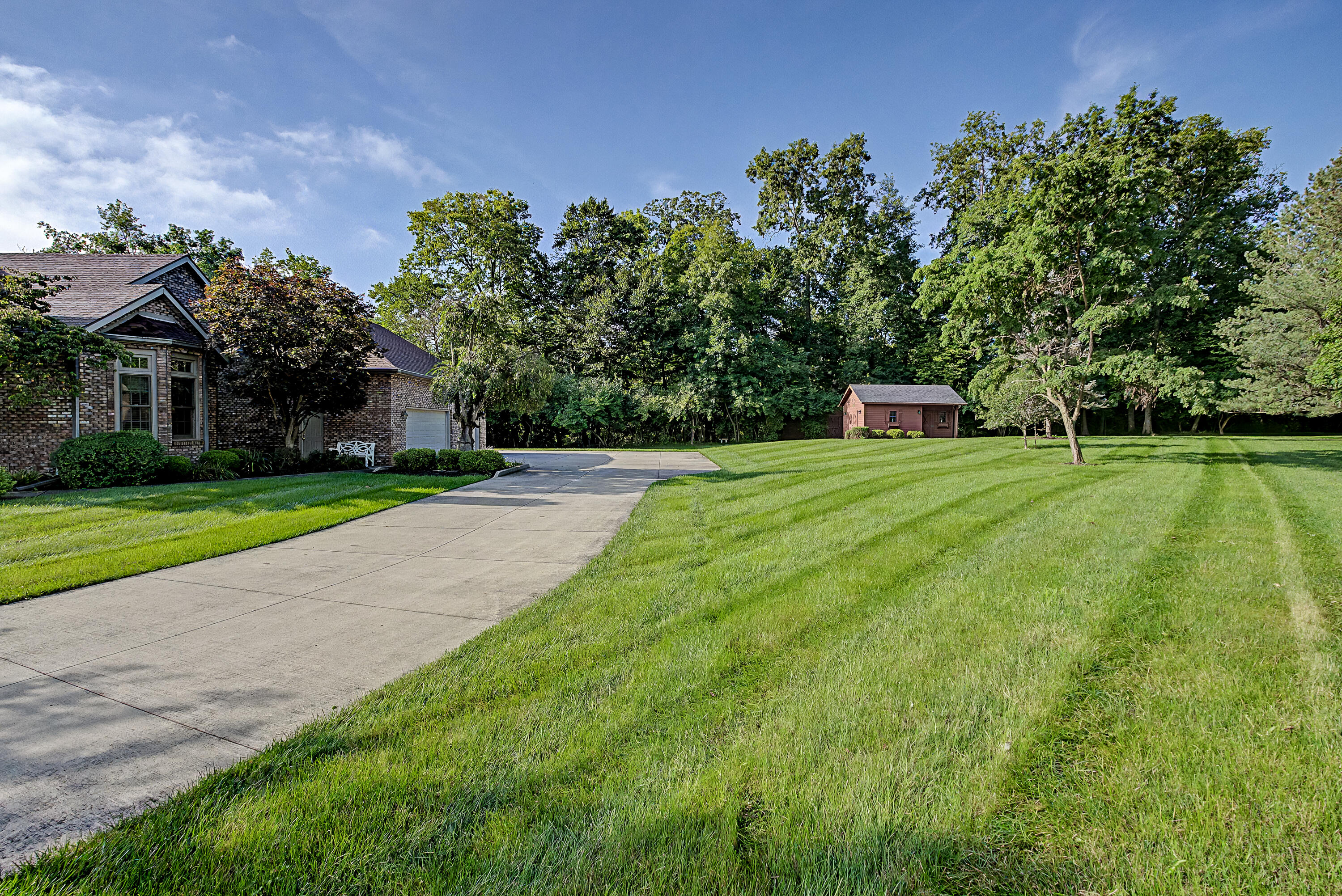 3845 Eva, Springfield, Ohio 45504