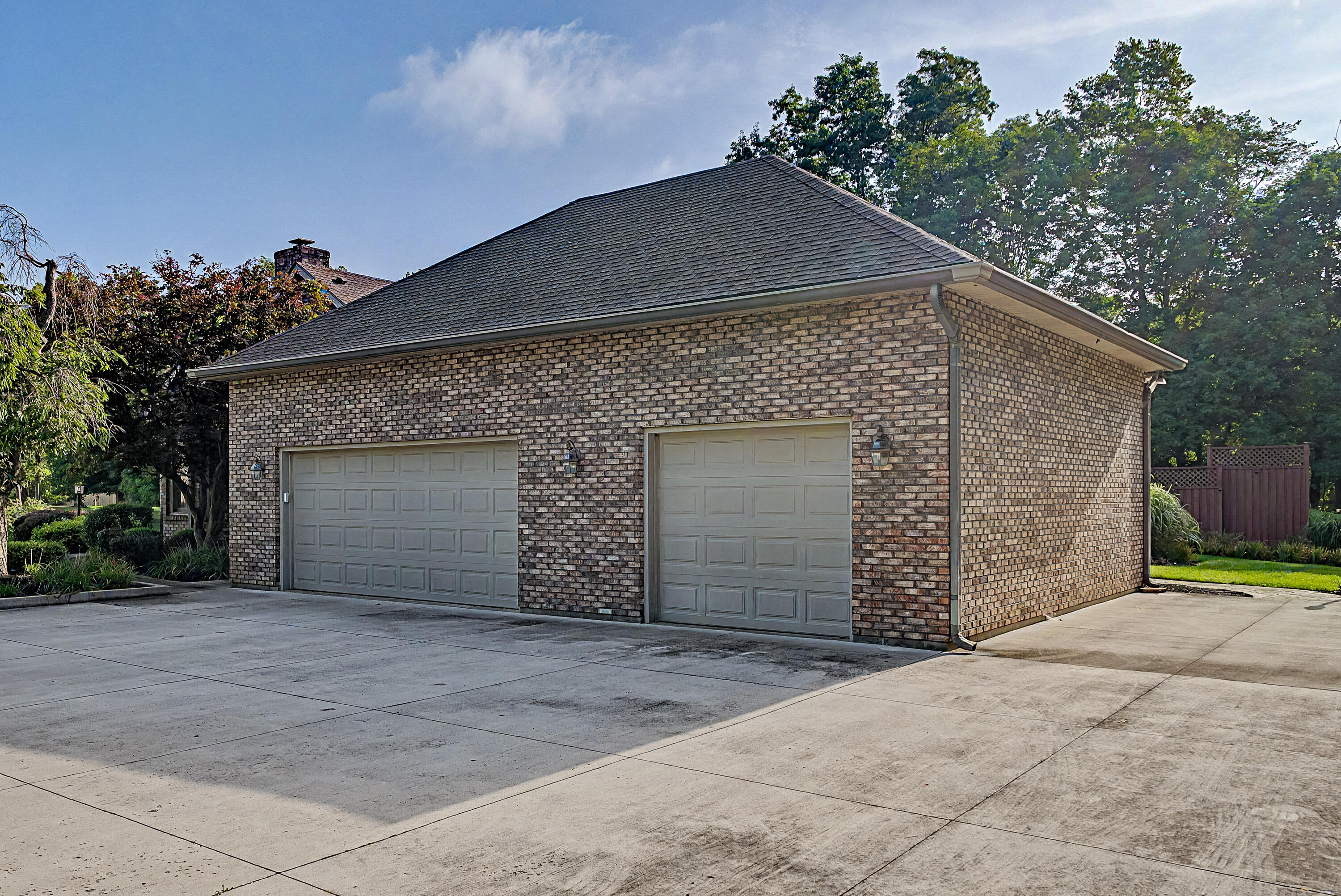3845 Eva, Springfield, Ohio 45504