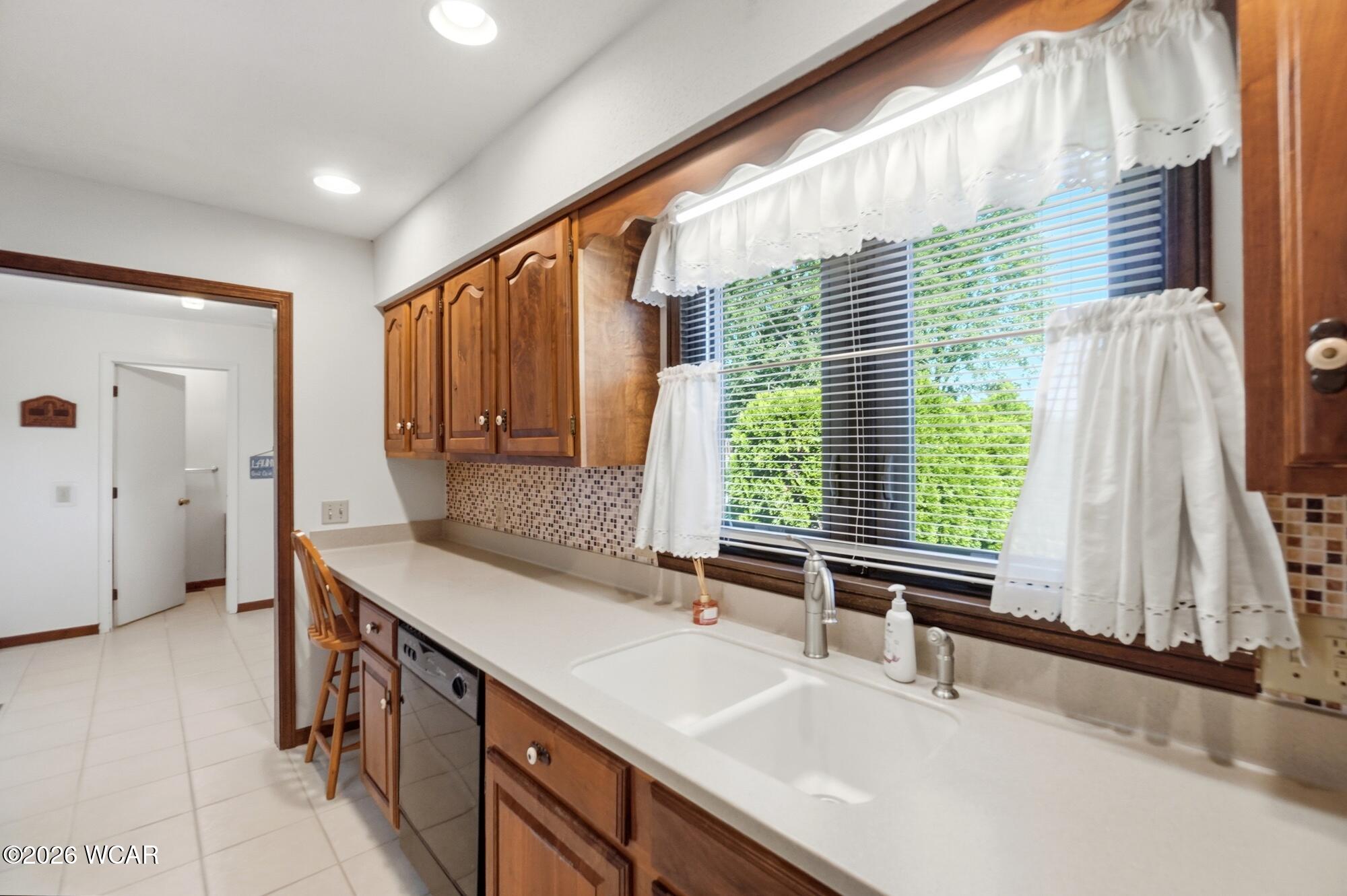 406 Coventry Drive, Findlay, Ohio
