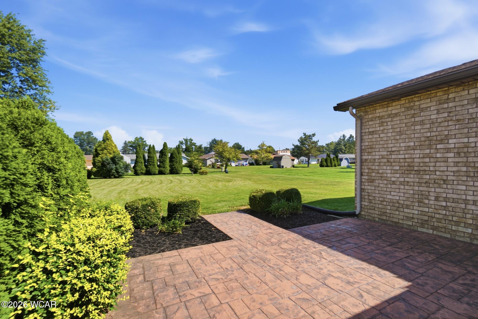 406 Coventry Drive, Findlay, Ohio
