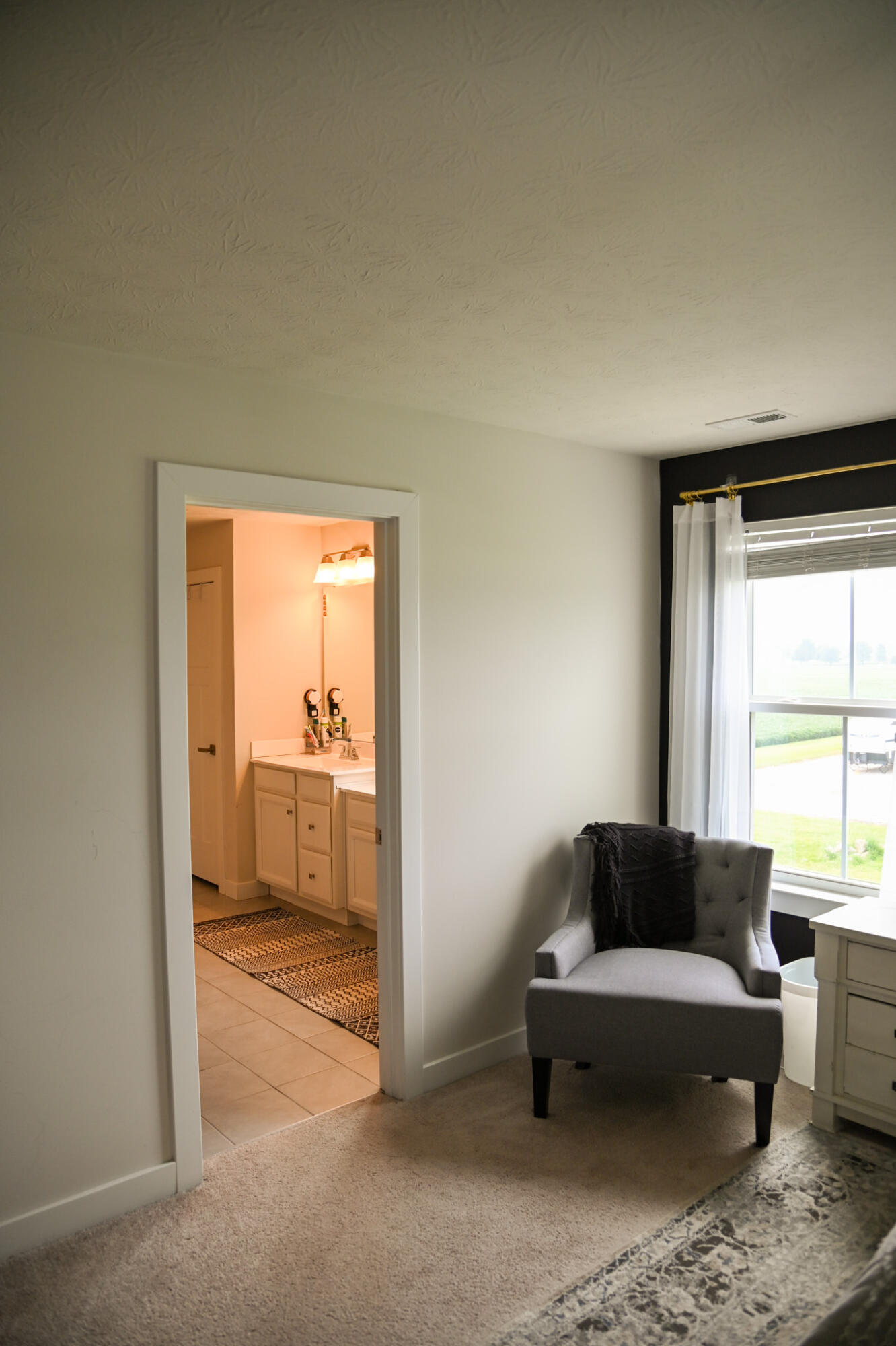 3258 Heatherstone, Troy, Ohio 45373