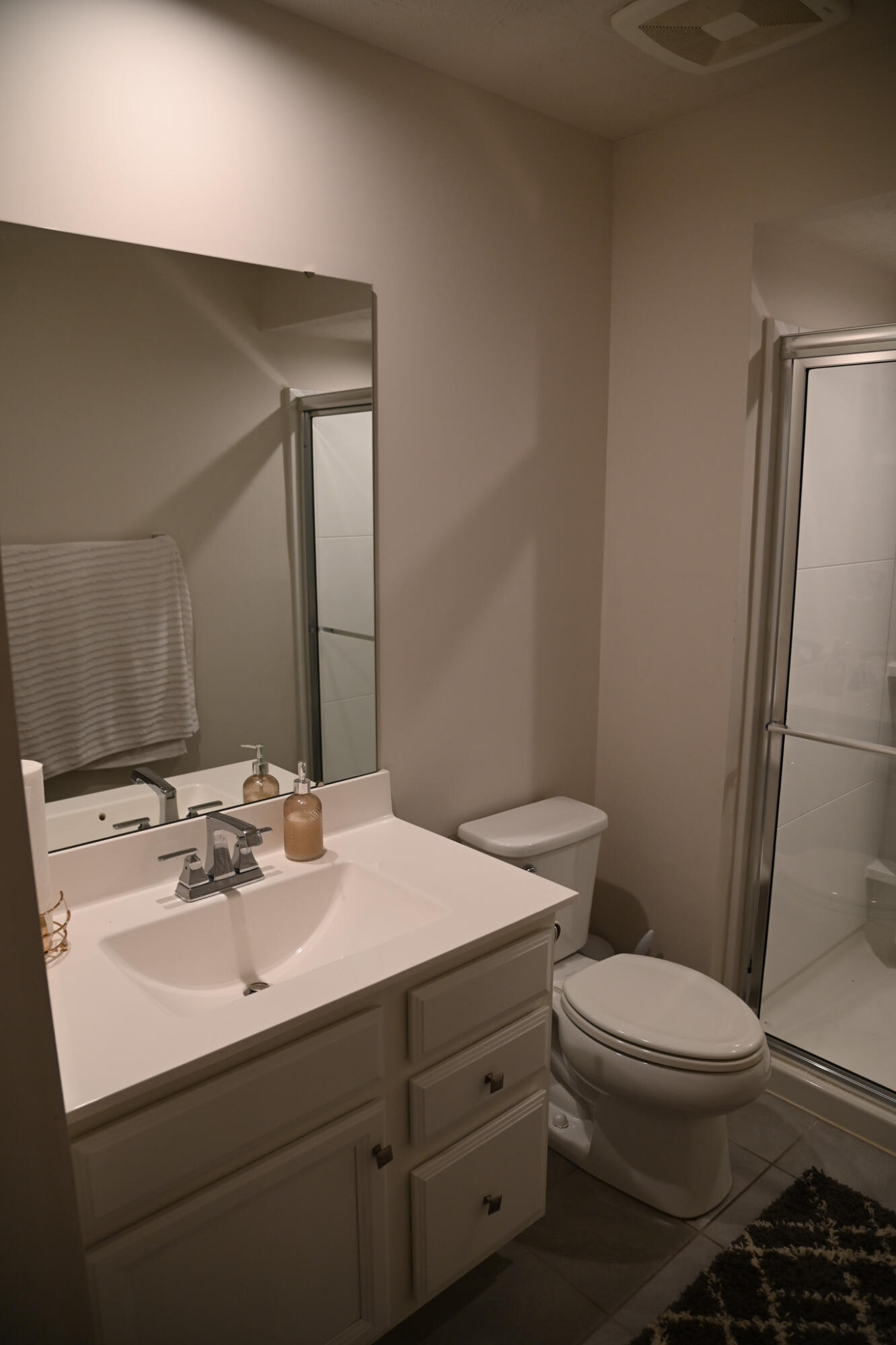 3258 Heatherstone, Troy, Ohio 45373