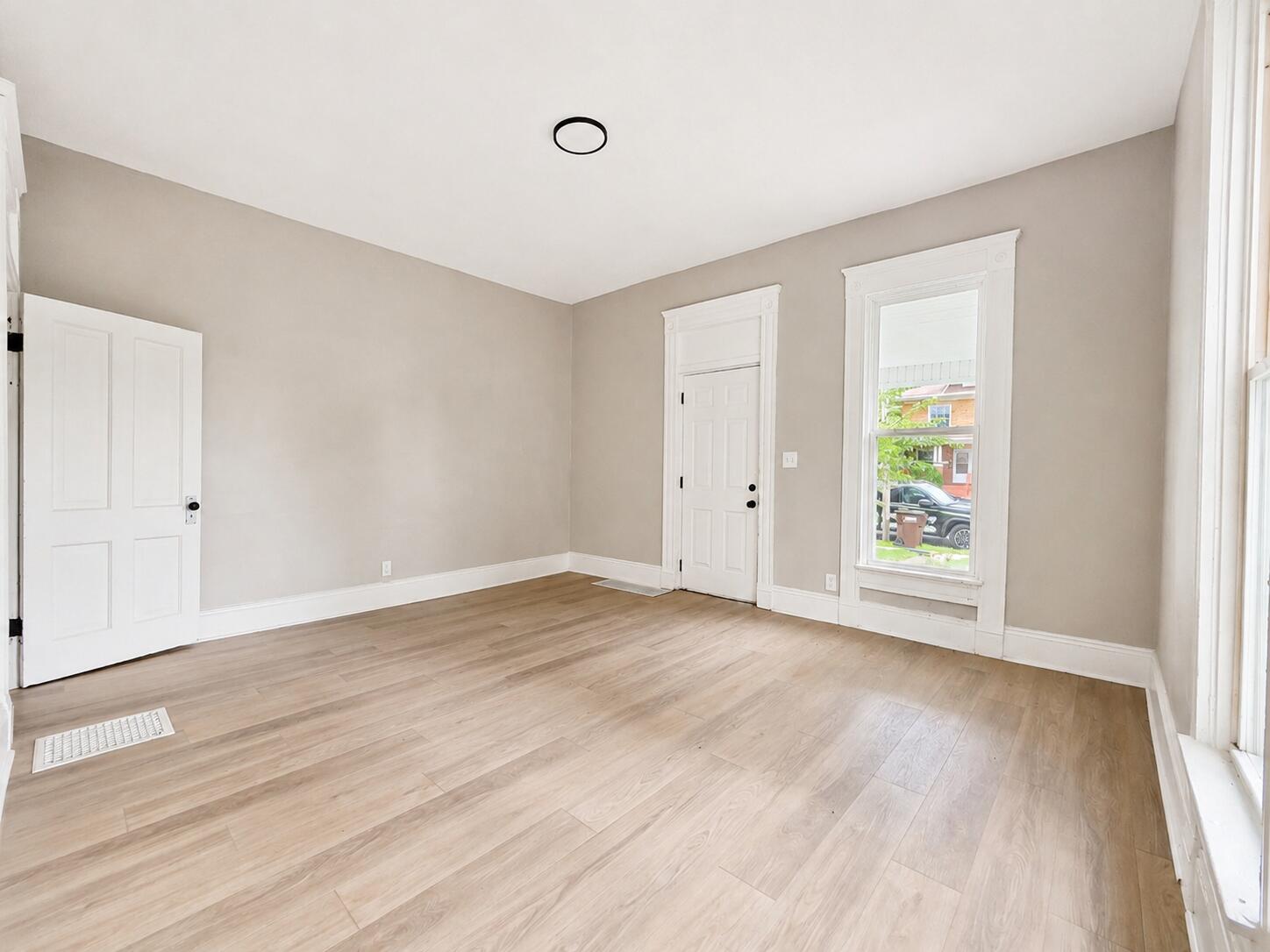 131-133 Southern, Springfield, Ohio 45505